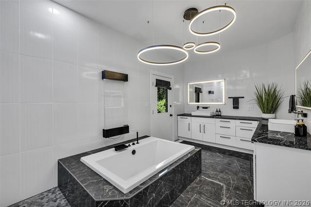3707 E 99th Place Tulsa OK 74137