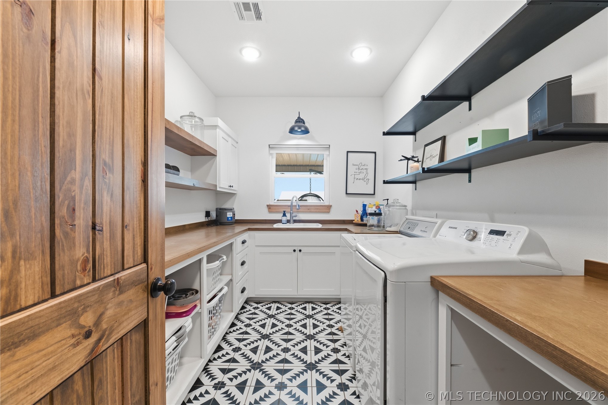 8952 S 429 Chouteau OK 74337