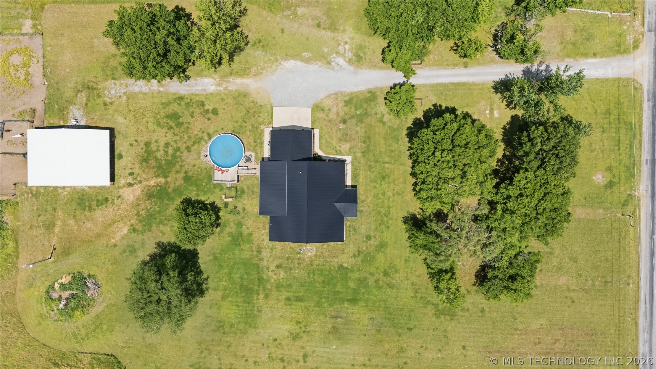 8952 S 429 Chouteau OK 74337