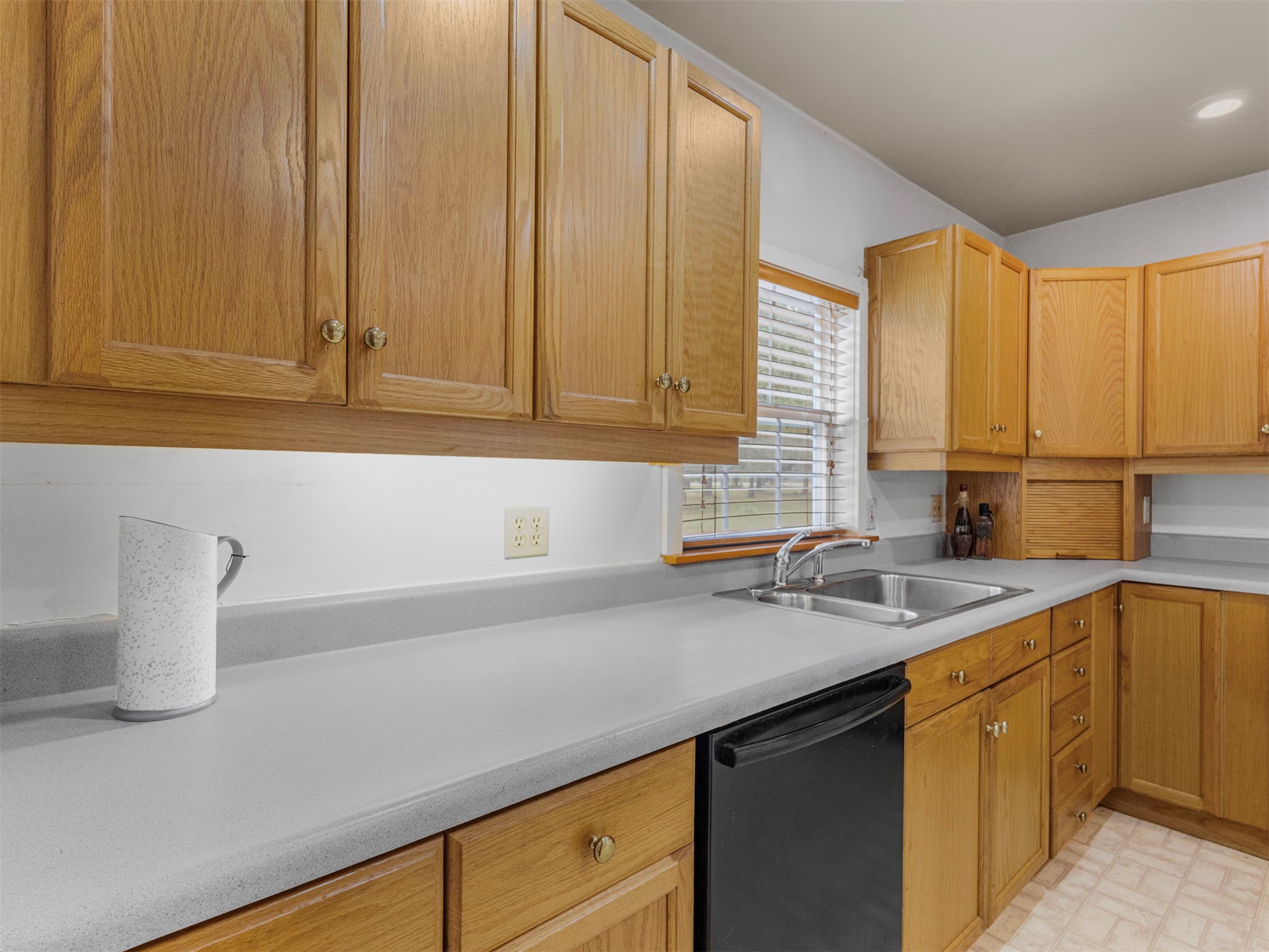 65 Sioux Circle Sand Springs OK 74063