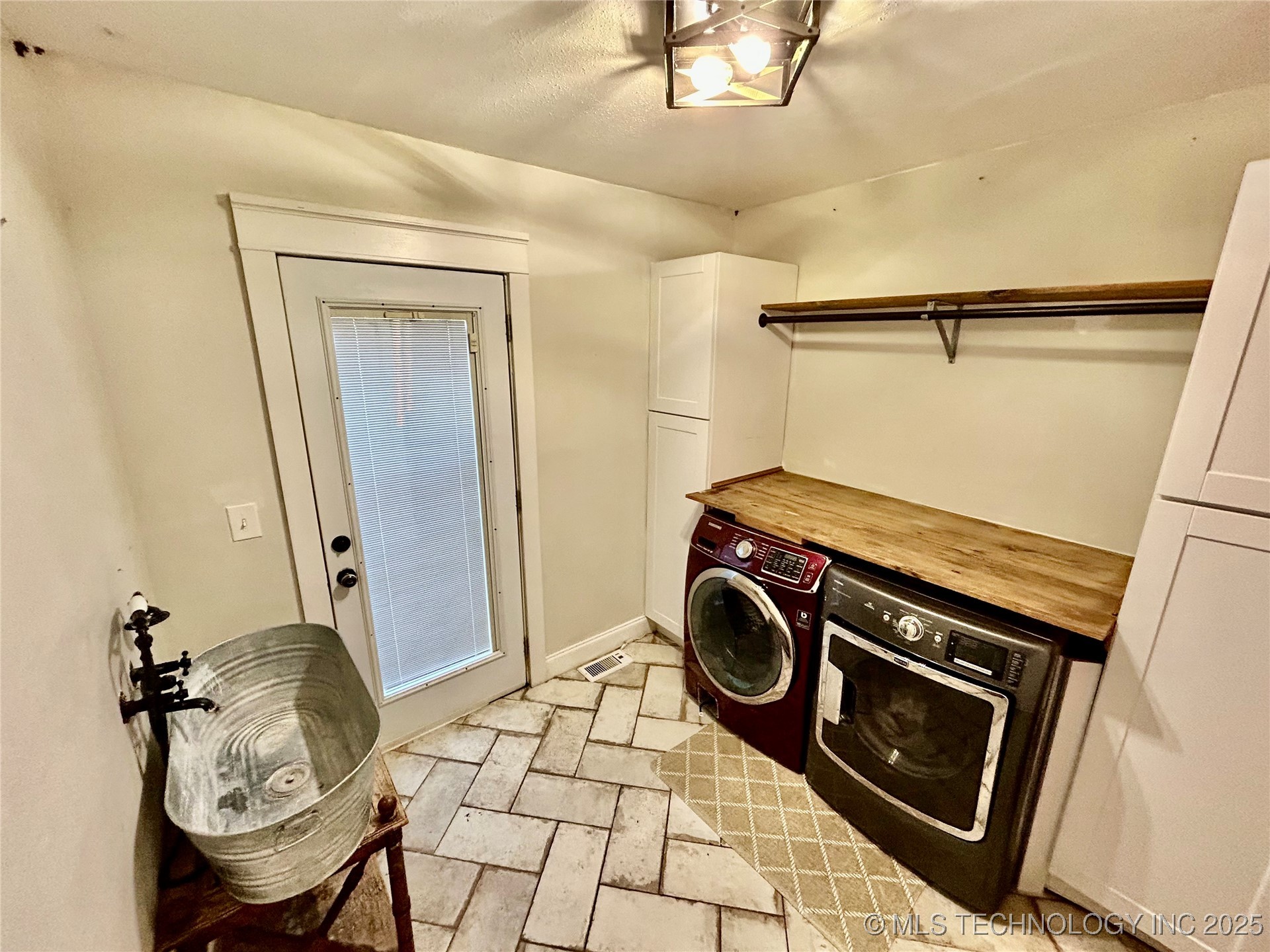 1210 N Wolfe Lane Ada OK 74820