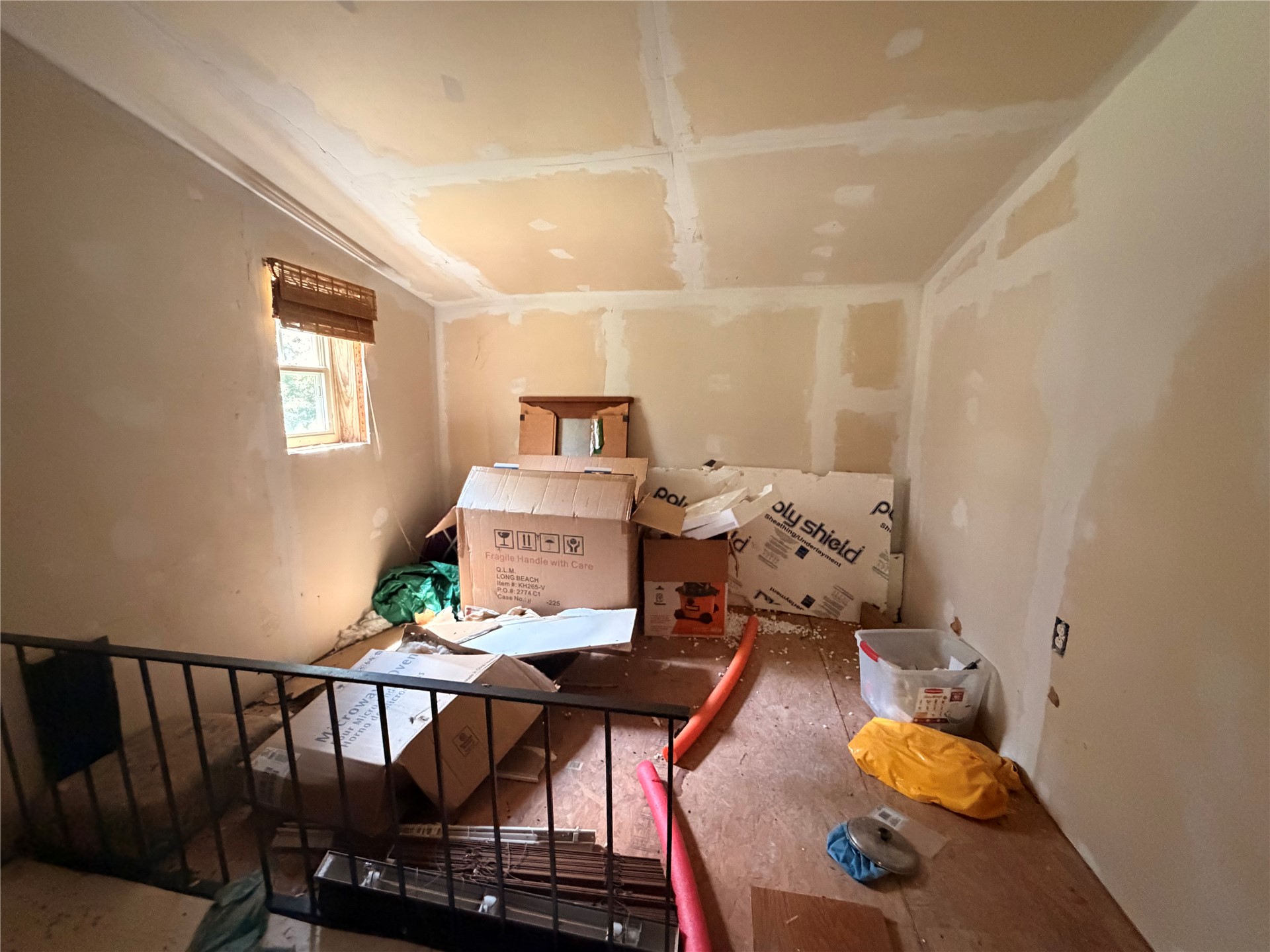 16508 Round Mountain Road Howe OK 74940
