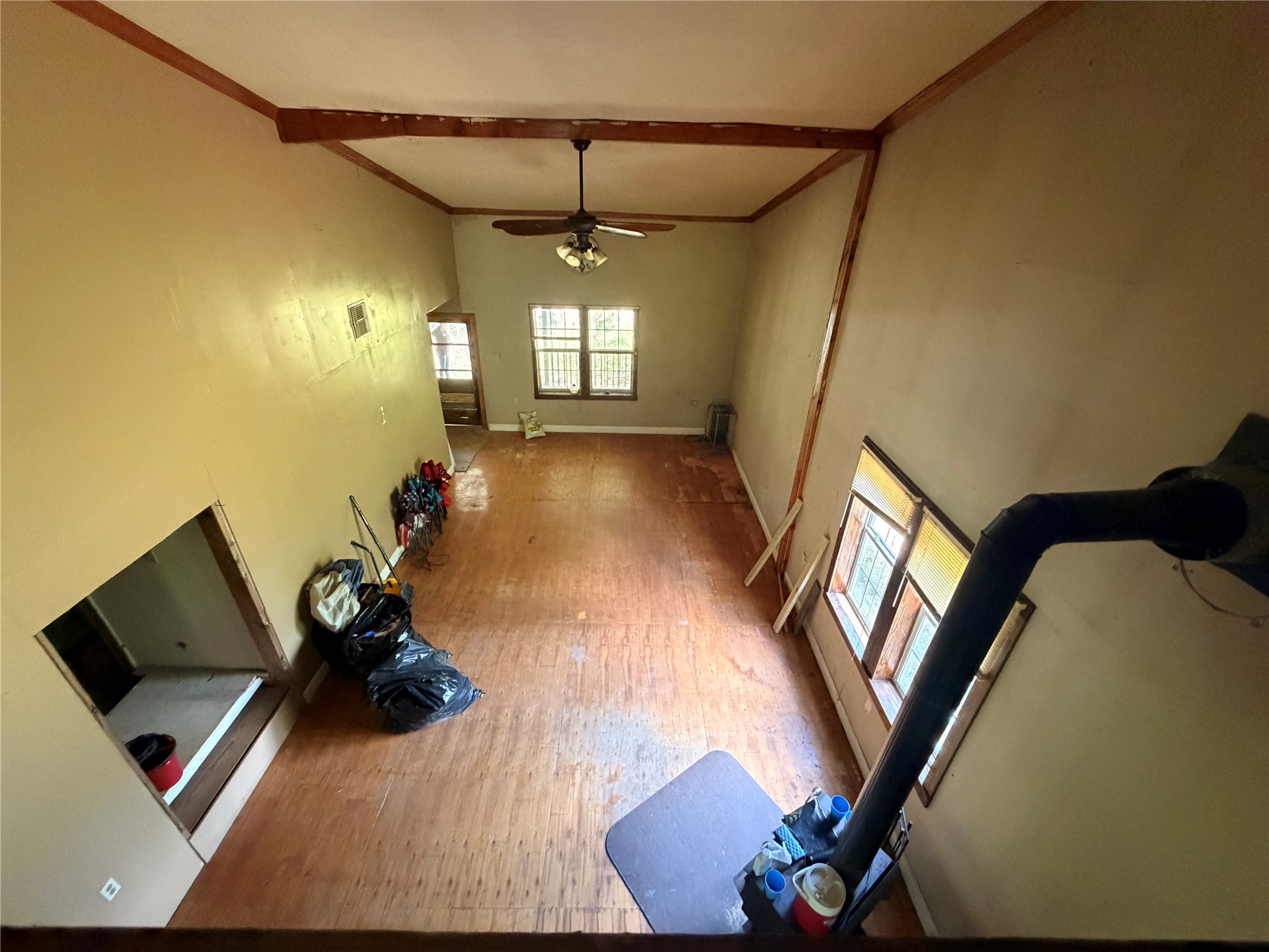 16508 Round Mountain Road Howe OK 74940