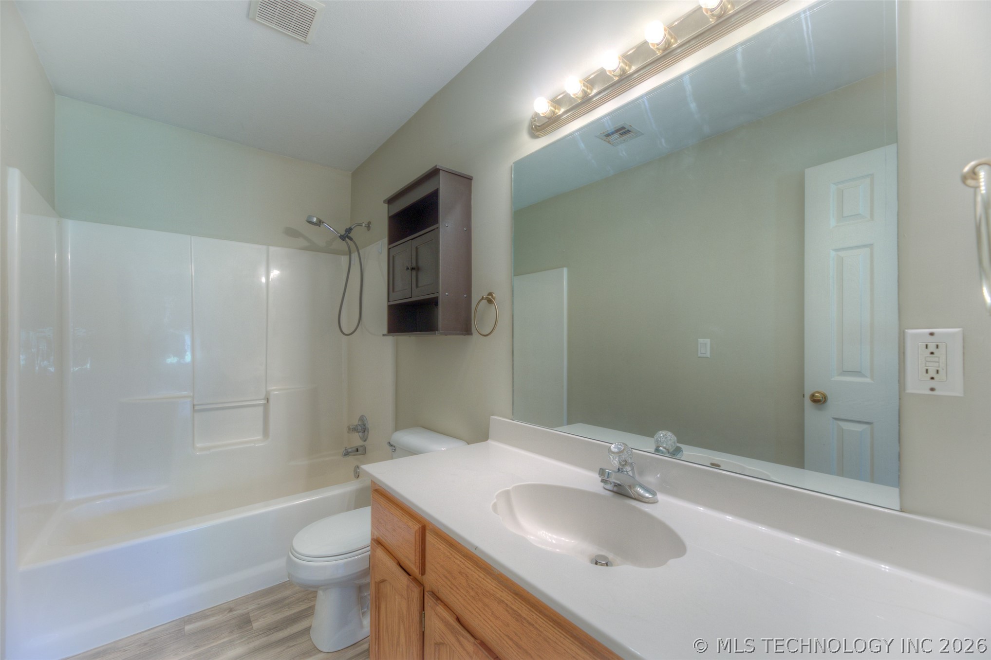 211 W Utica Place Broken Arrow OK 74011