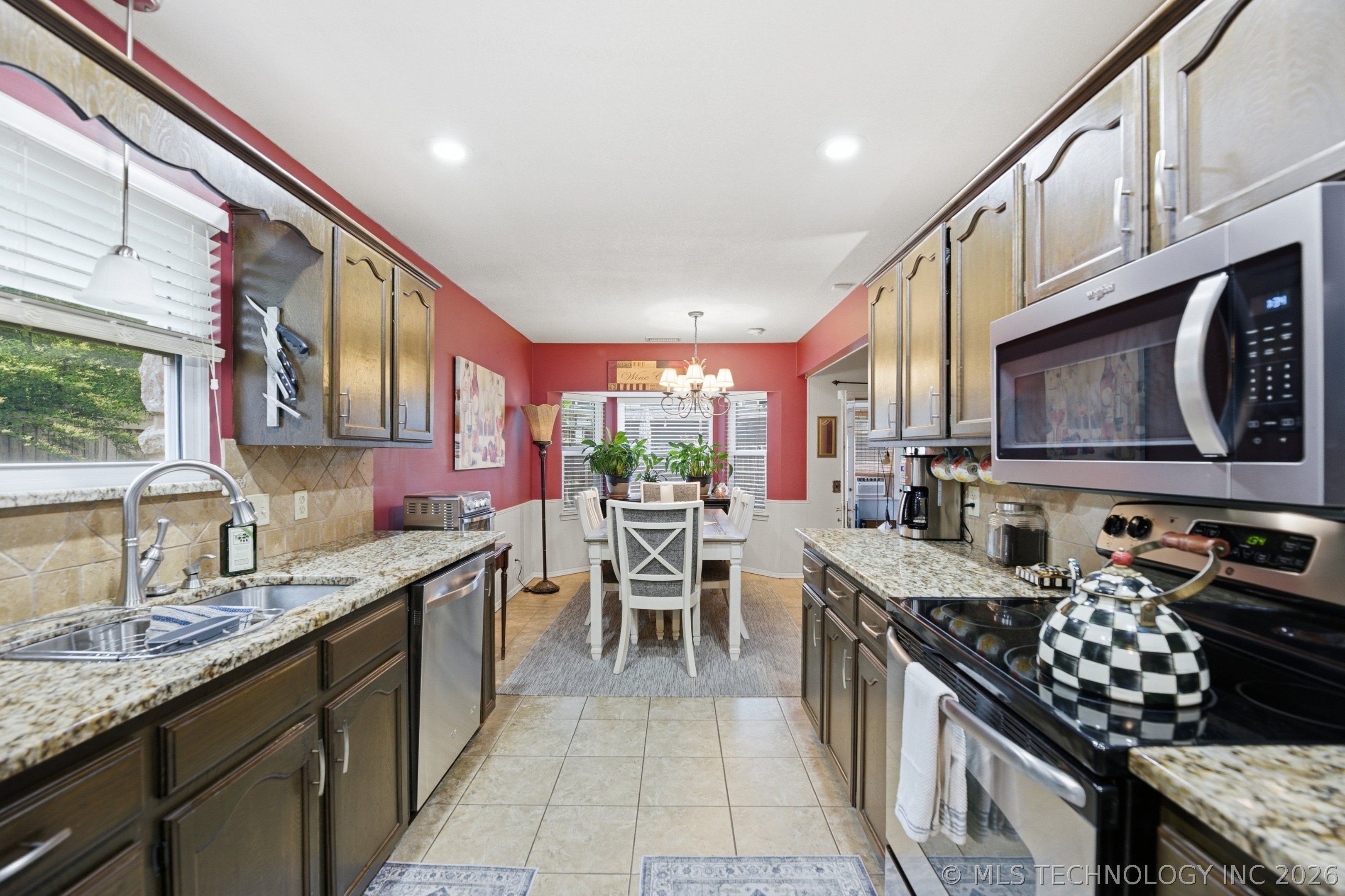 1209 S Redbud Avenue Broken Arrow OK 74012