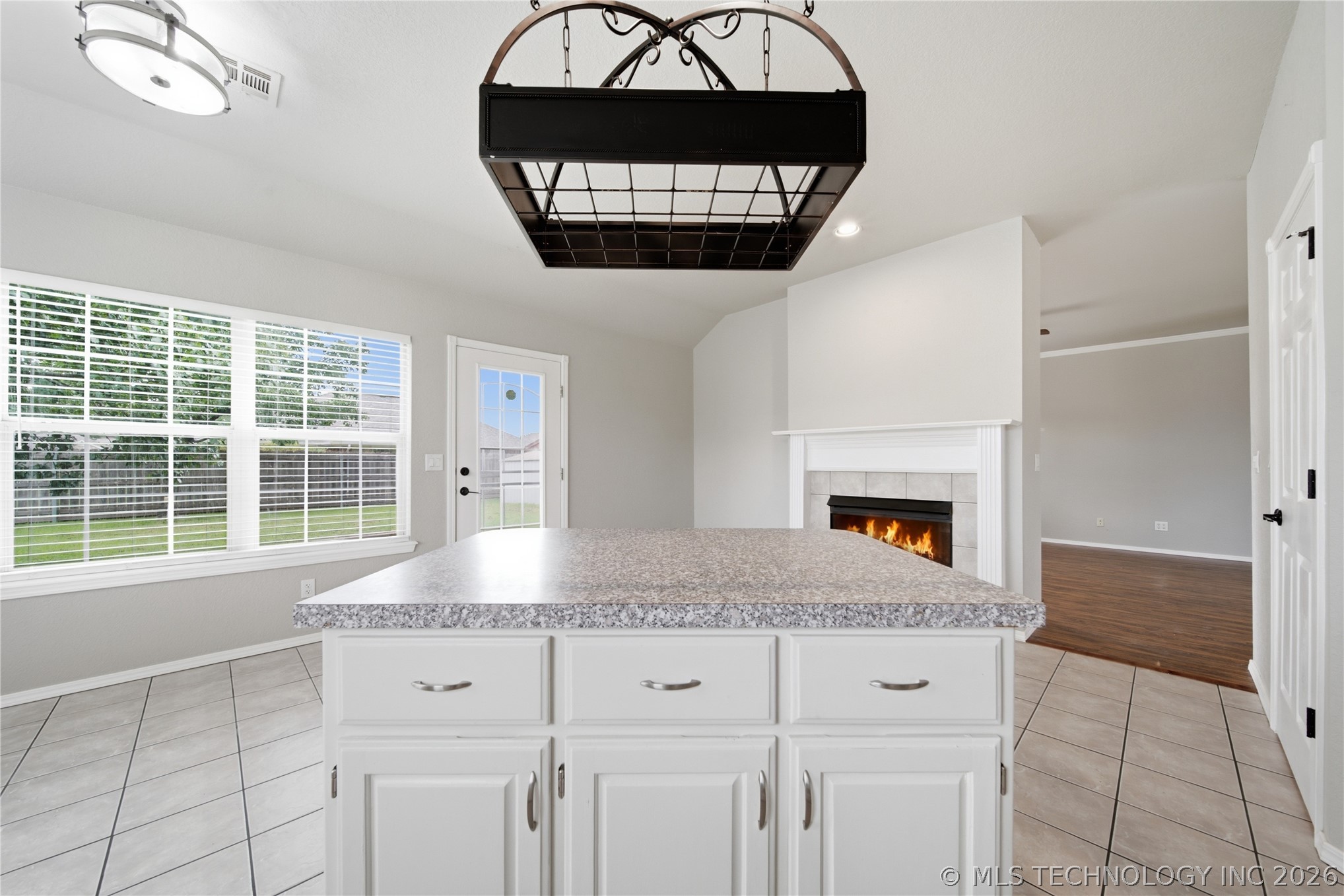 11101 E 120th Street Collinsville OK 74021