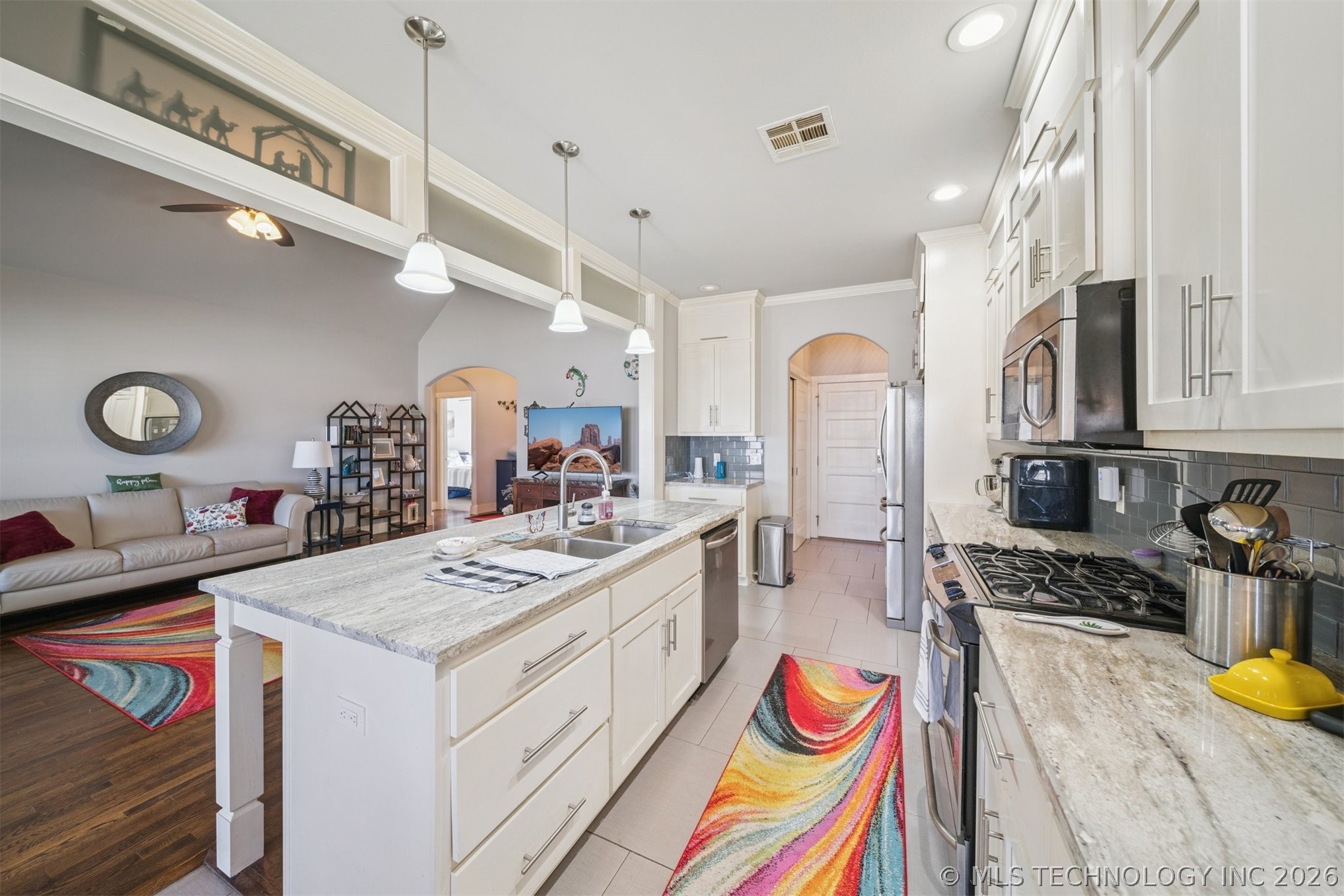 1108 Colhurst Lane Claremore OK 74019
