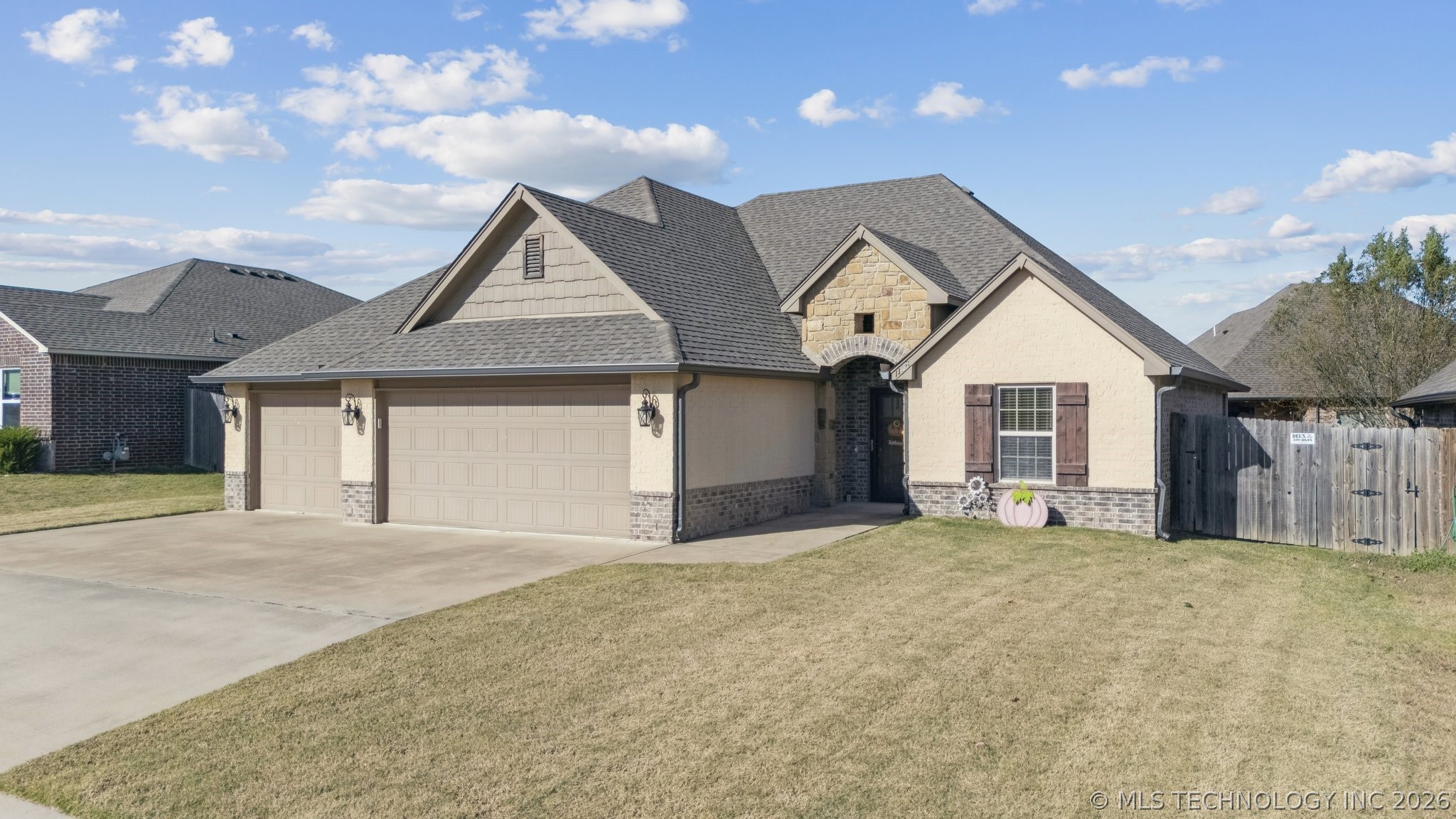 1108 Colhurst Lane Claremore OK 74019