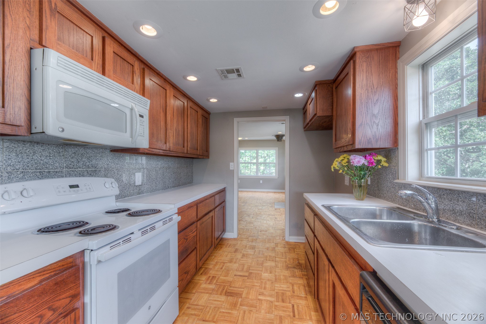 4912 S 165th Westavenue Sand Springs OK 74063
