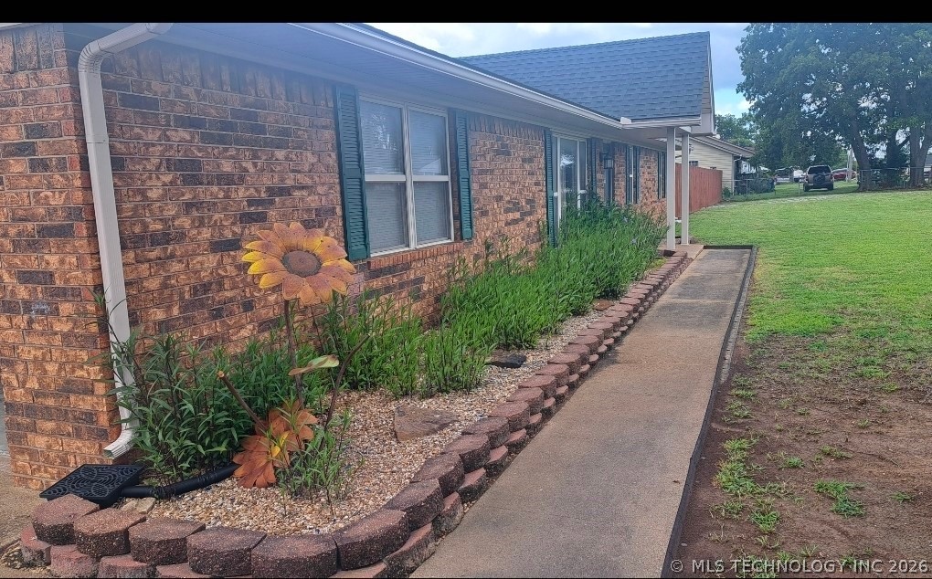 1903 N 11th Street Mcalester OK 74501