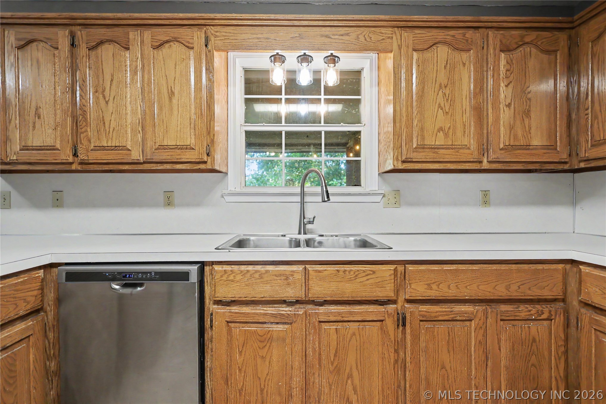 17094 W 795 Road Tahlequah OK 74464