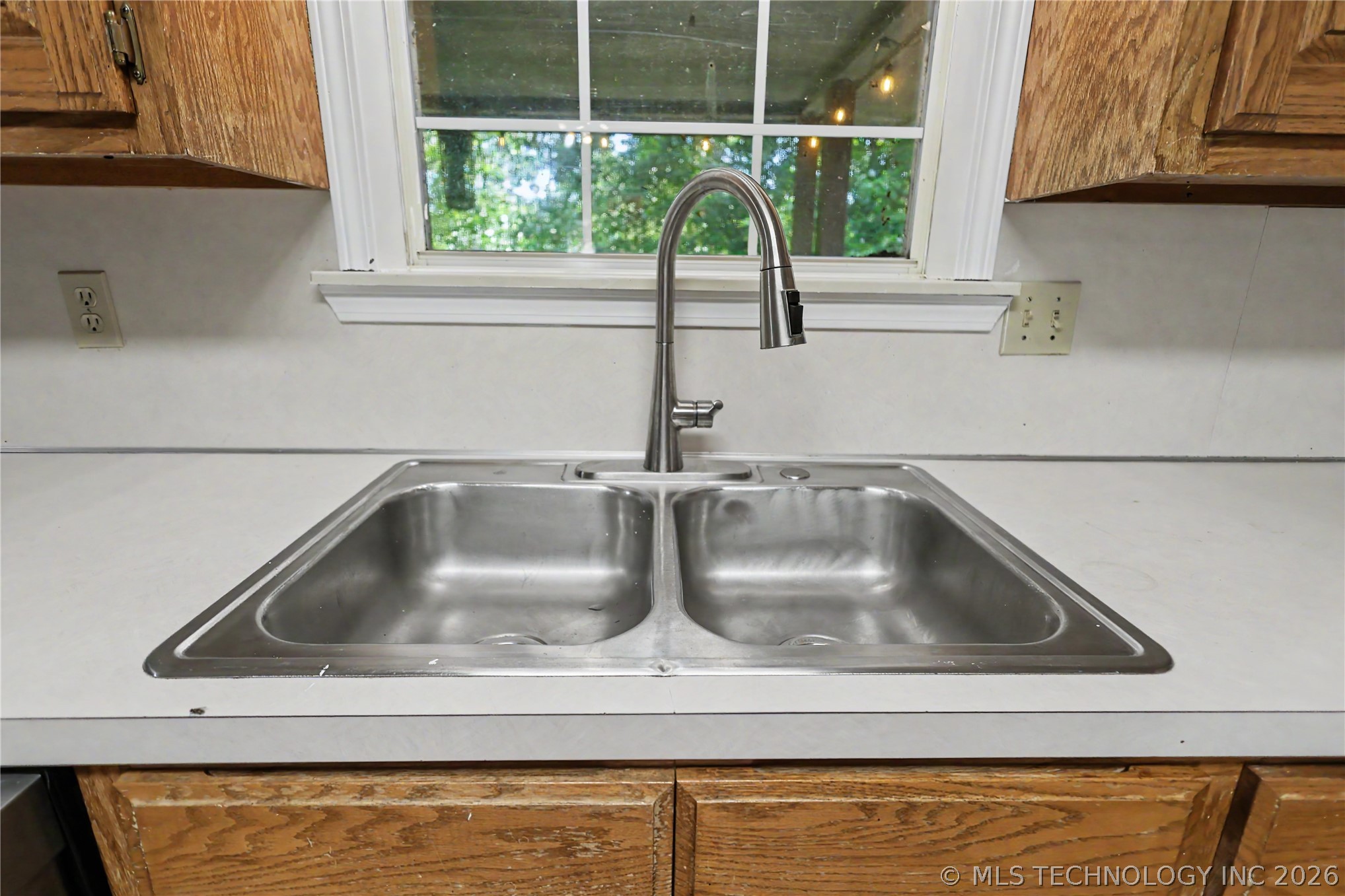 17094 W 795 Road Tahlequah OK 74464