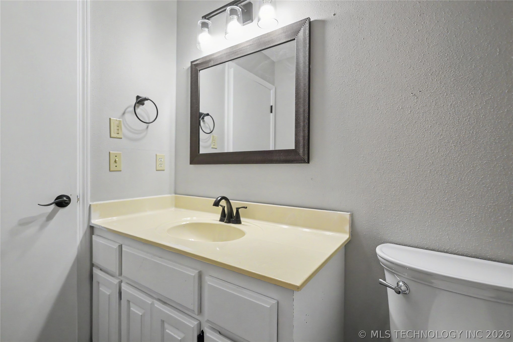 17094 W 795 Road Tahlequah OK 74464