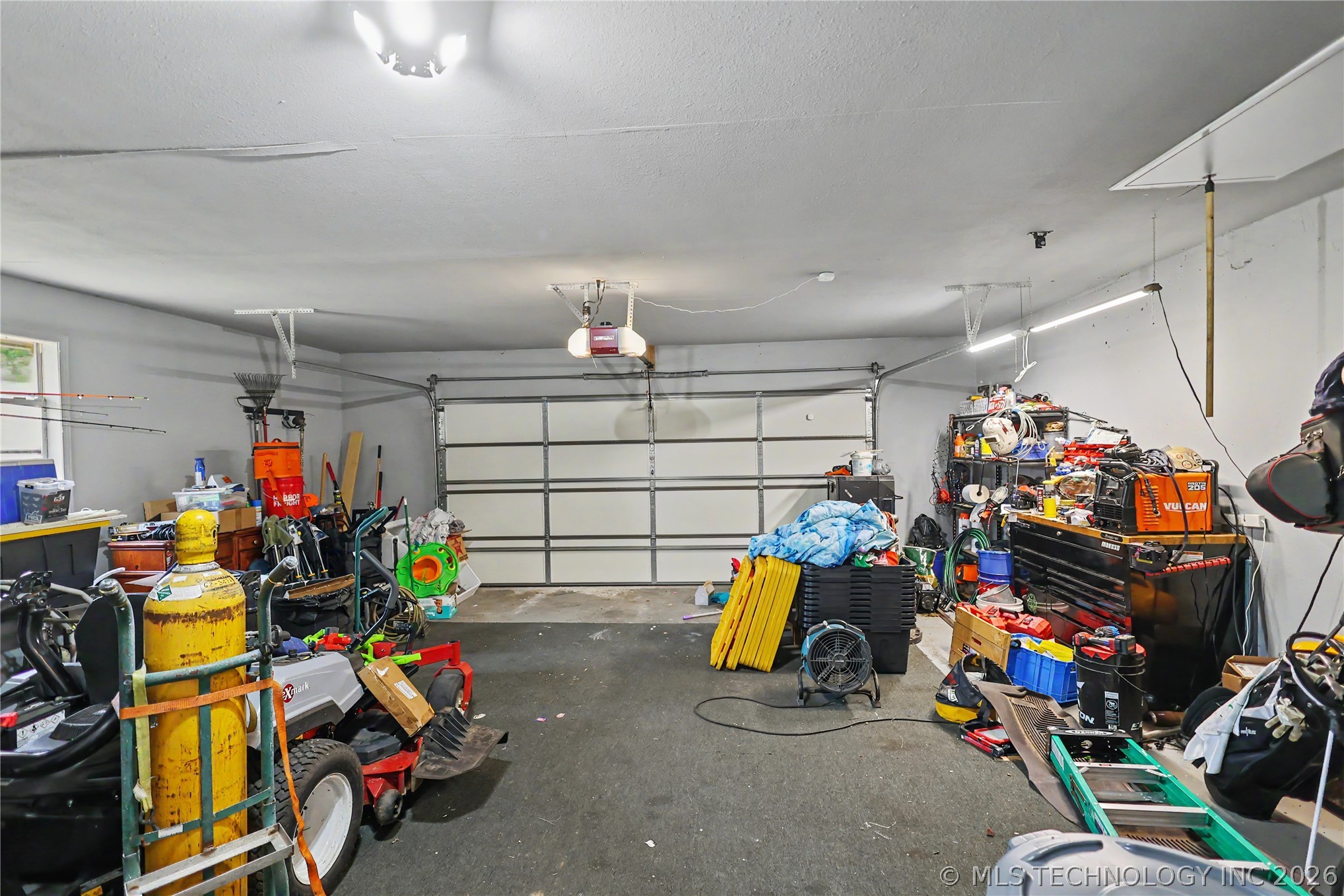 17094 W 795 Road Tahlequah OK 74464