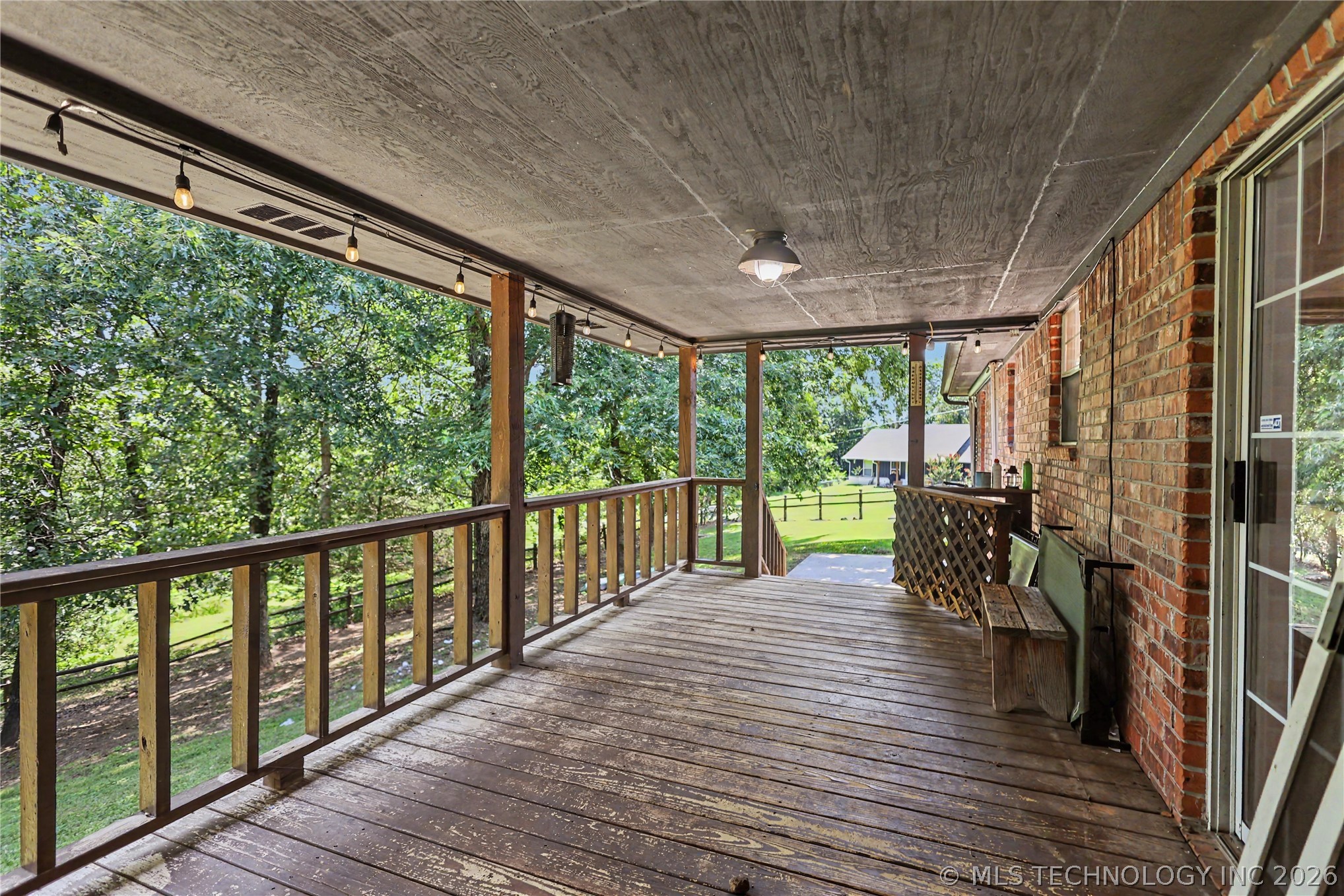 17094 W 795 Road Tahlequah OK 74464
