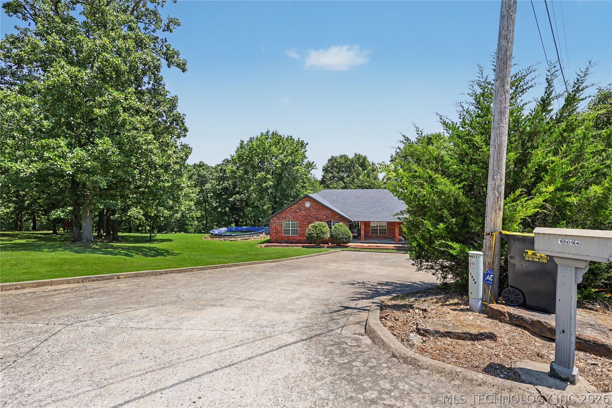 17094 W 795 Road Tahlequah OK 74464