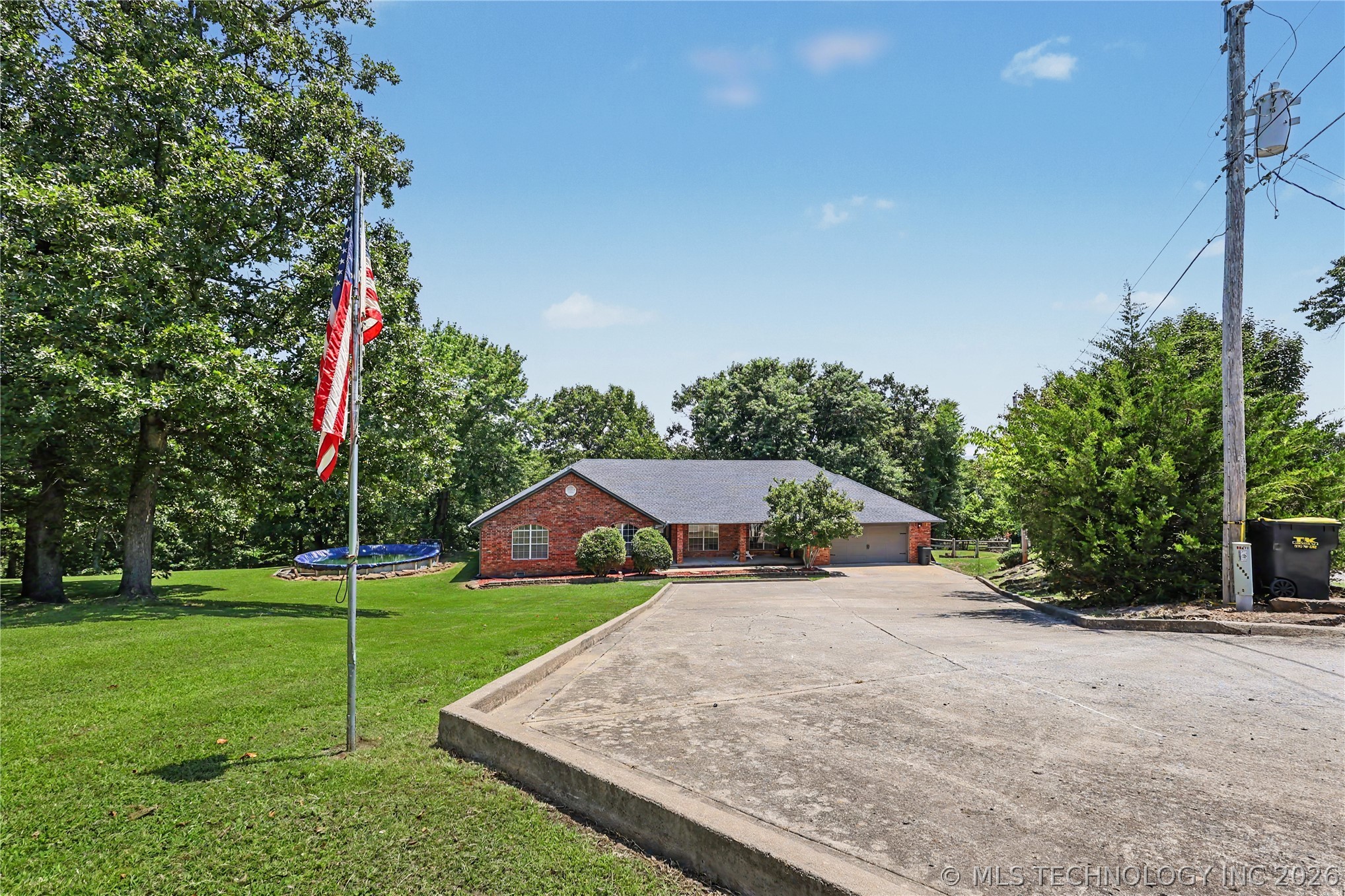 17094 W 795 Road Tahlequah OK 74464