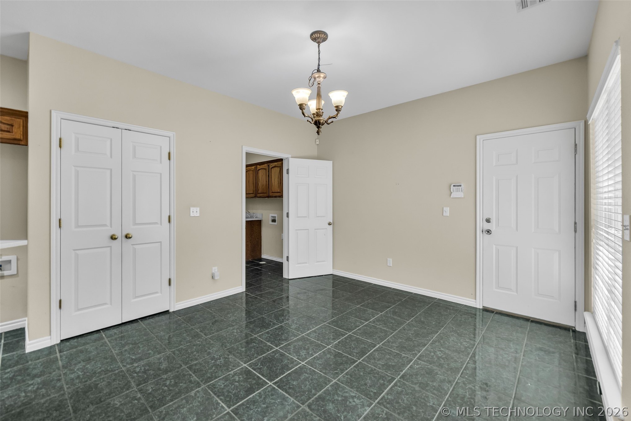 525 N Vine Street Jenks OK 74037