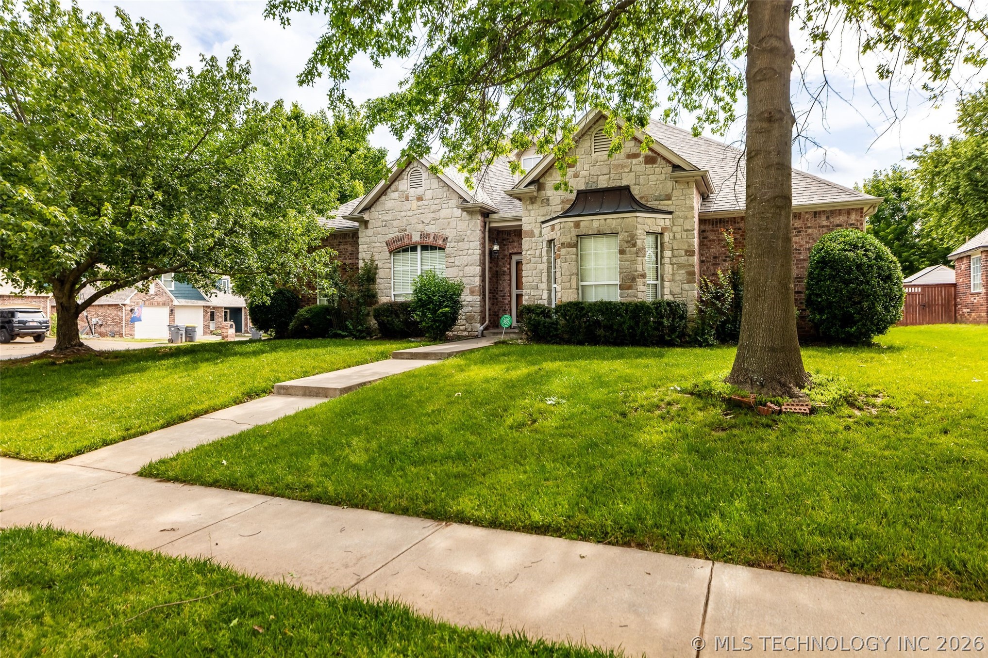 525 N Vine Street Jenks OK 74037