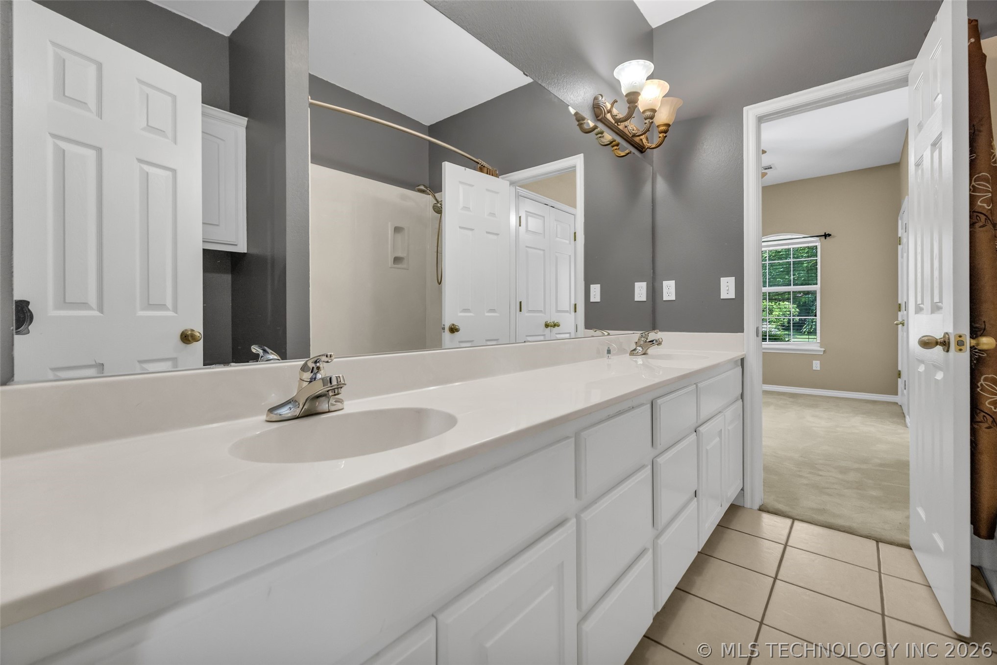 525 N Vine Street Jenks OK 74037