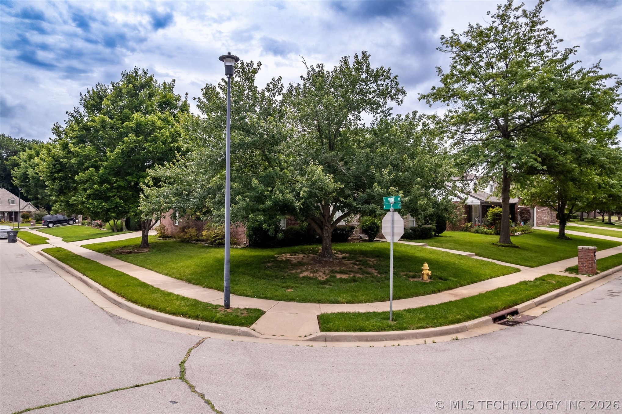 525 N Vine Street Jenks OK 74037