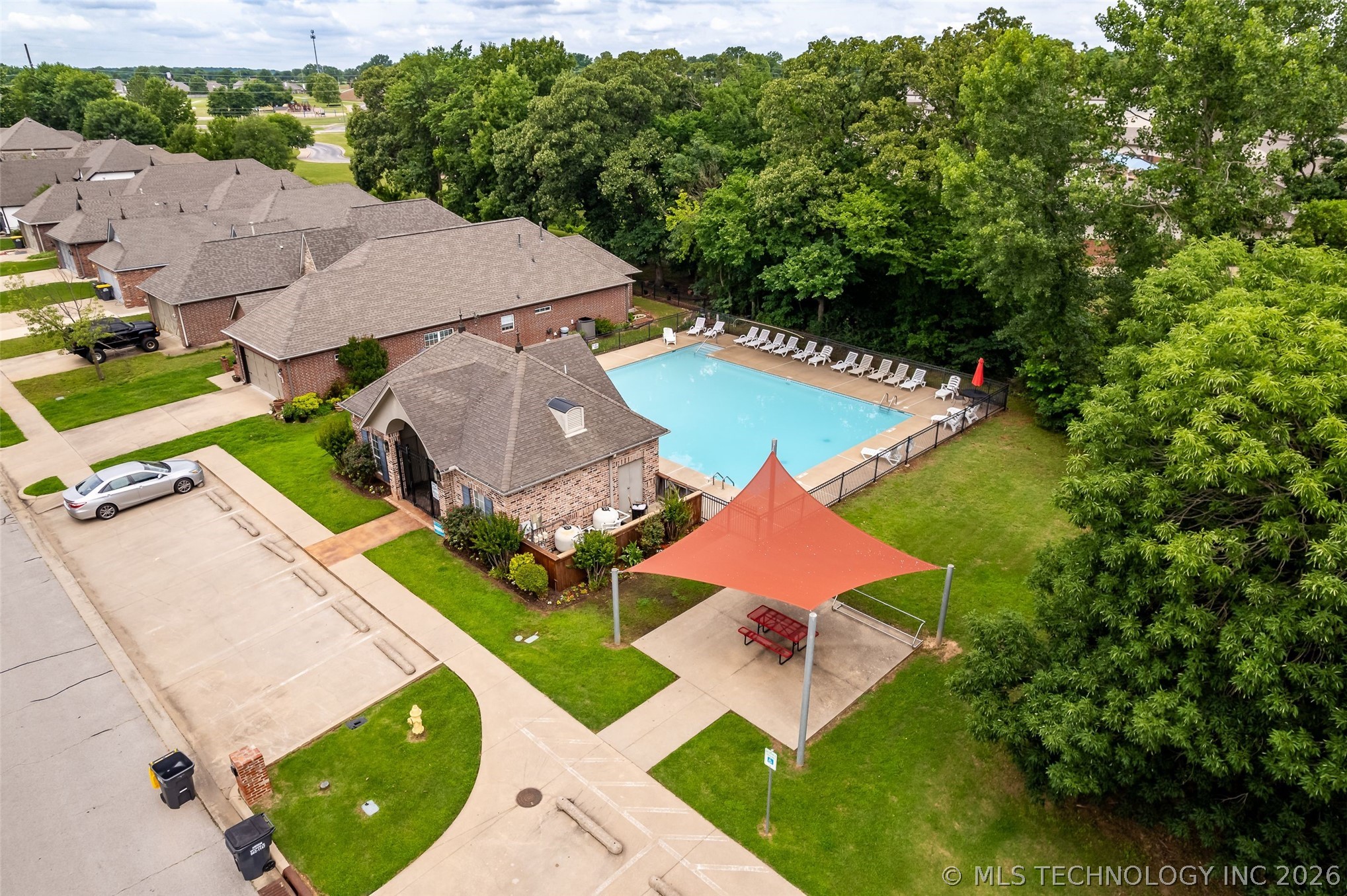 525 N Vine Street Jenks OK 74037