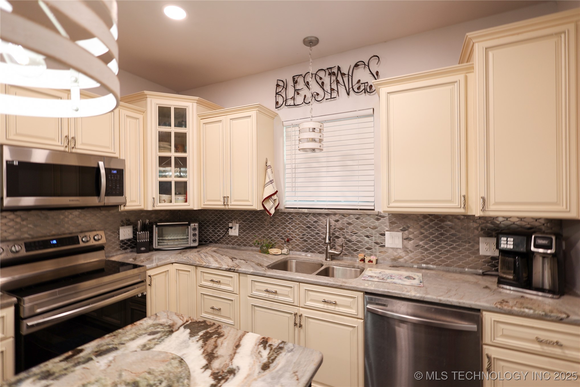 253 Bristow Way Sulphur OK 73086