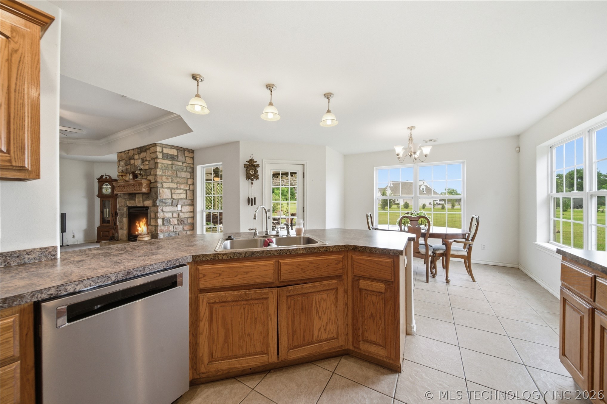 2501 E 171st Street S Mounds OK 74047