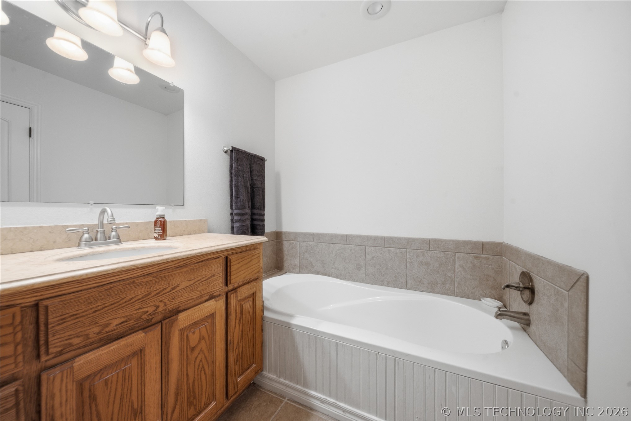 2501 E 171st Street S Mounds OK 74047