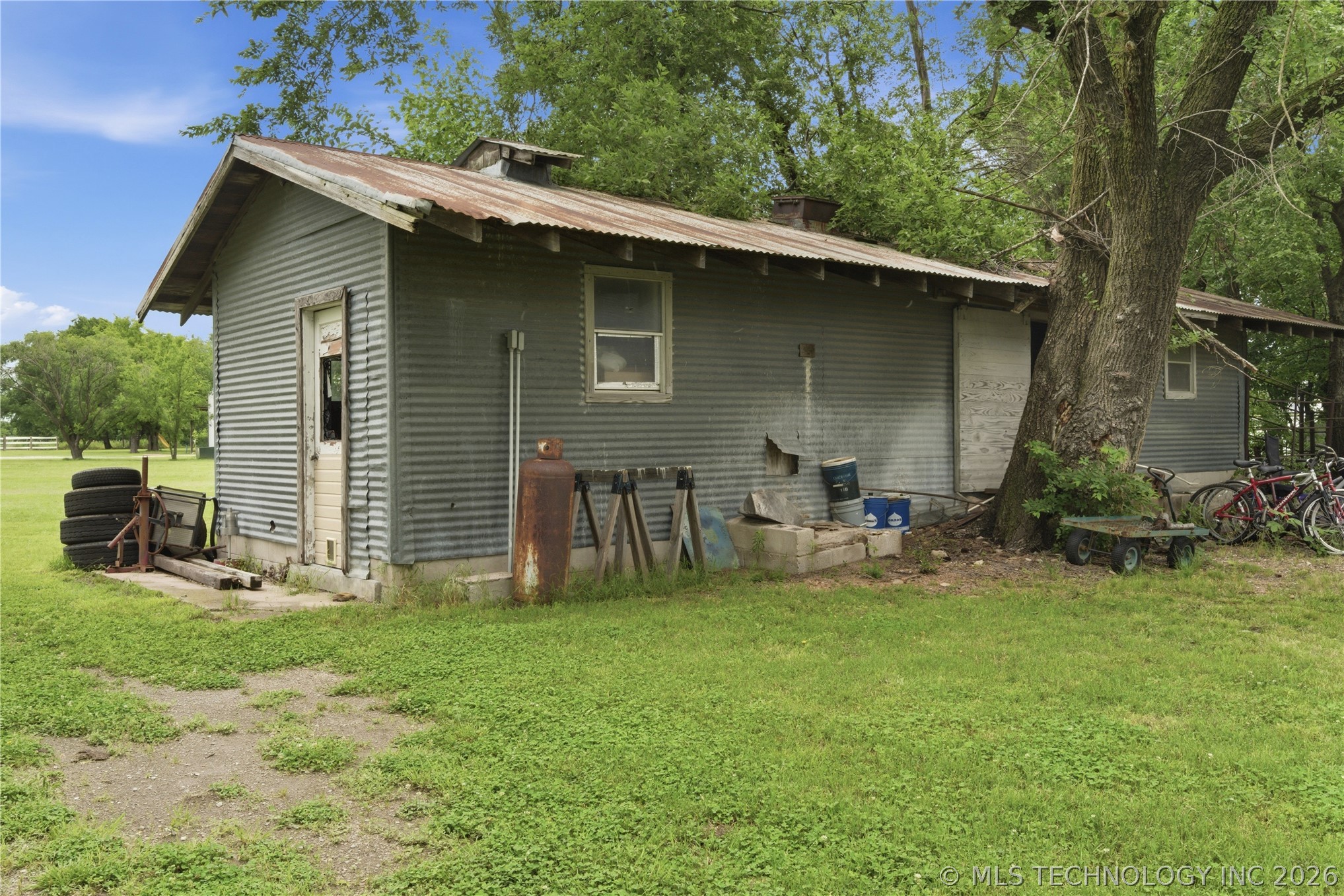 2501 E 171st Street S Mounds OK 74047