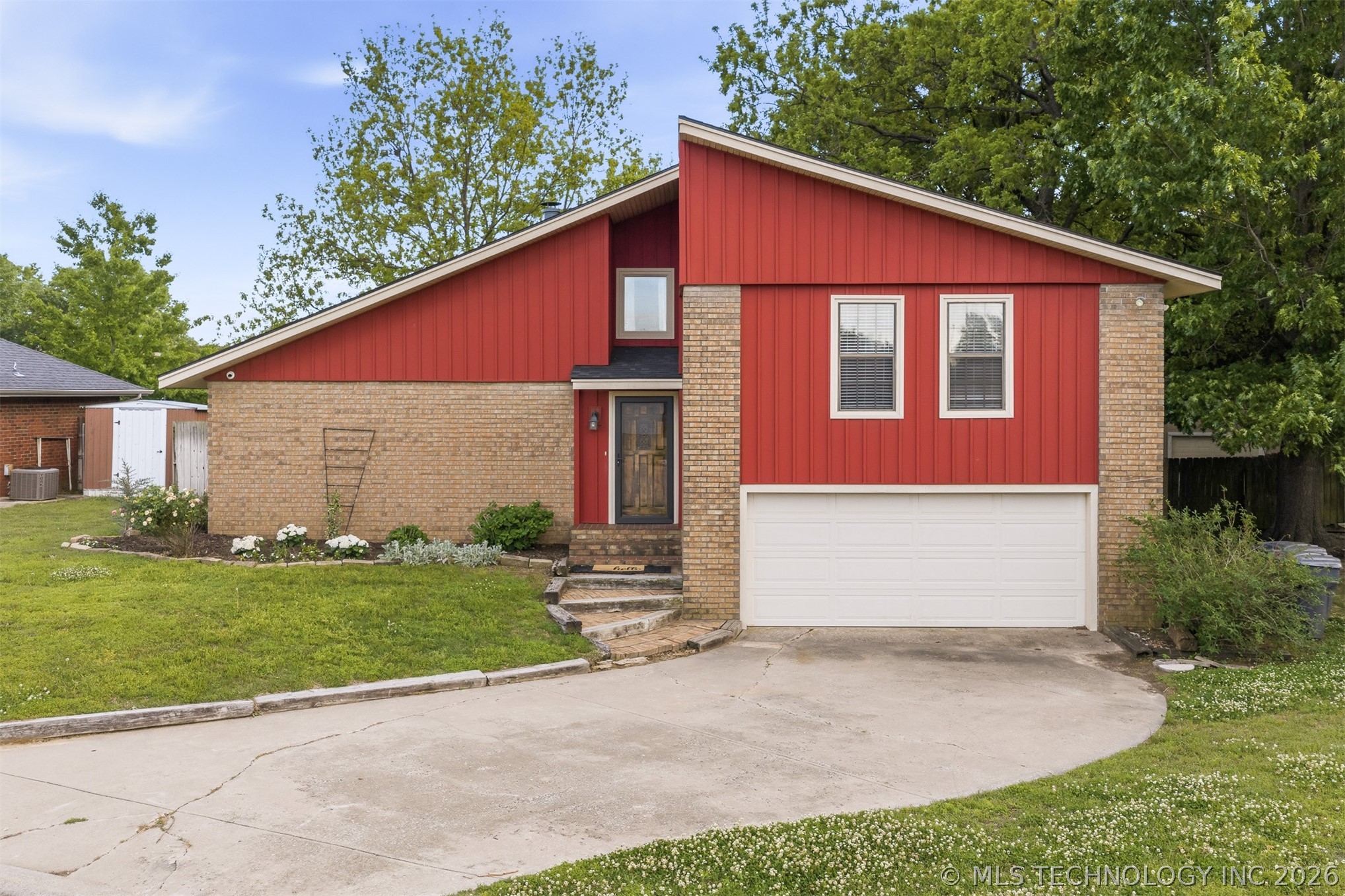 2410 Woodleaf Ardmore OK 73401