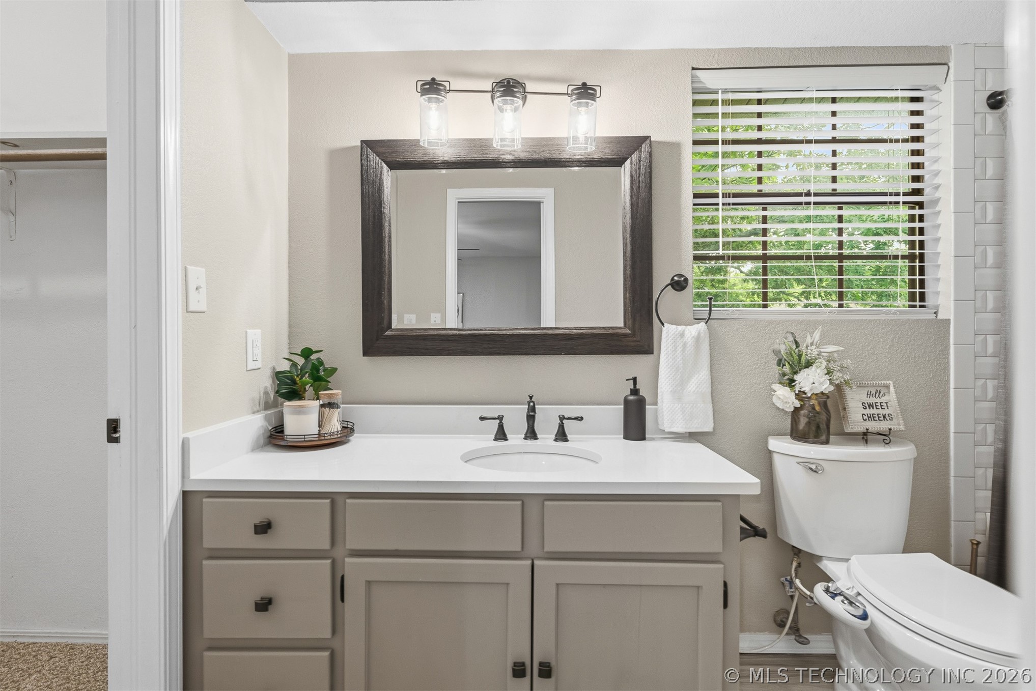 2410 Woodleaf Ardmore OK 73401