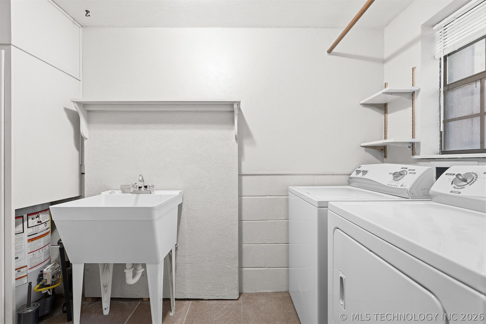 2410 Woodleaf Ardmore OK 73401
