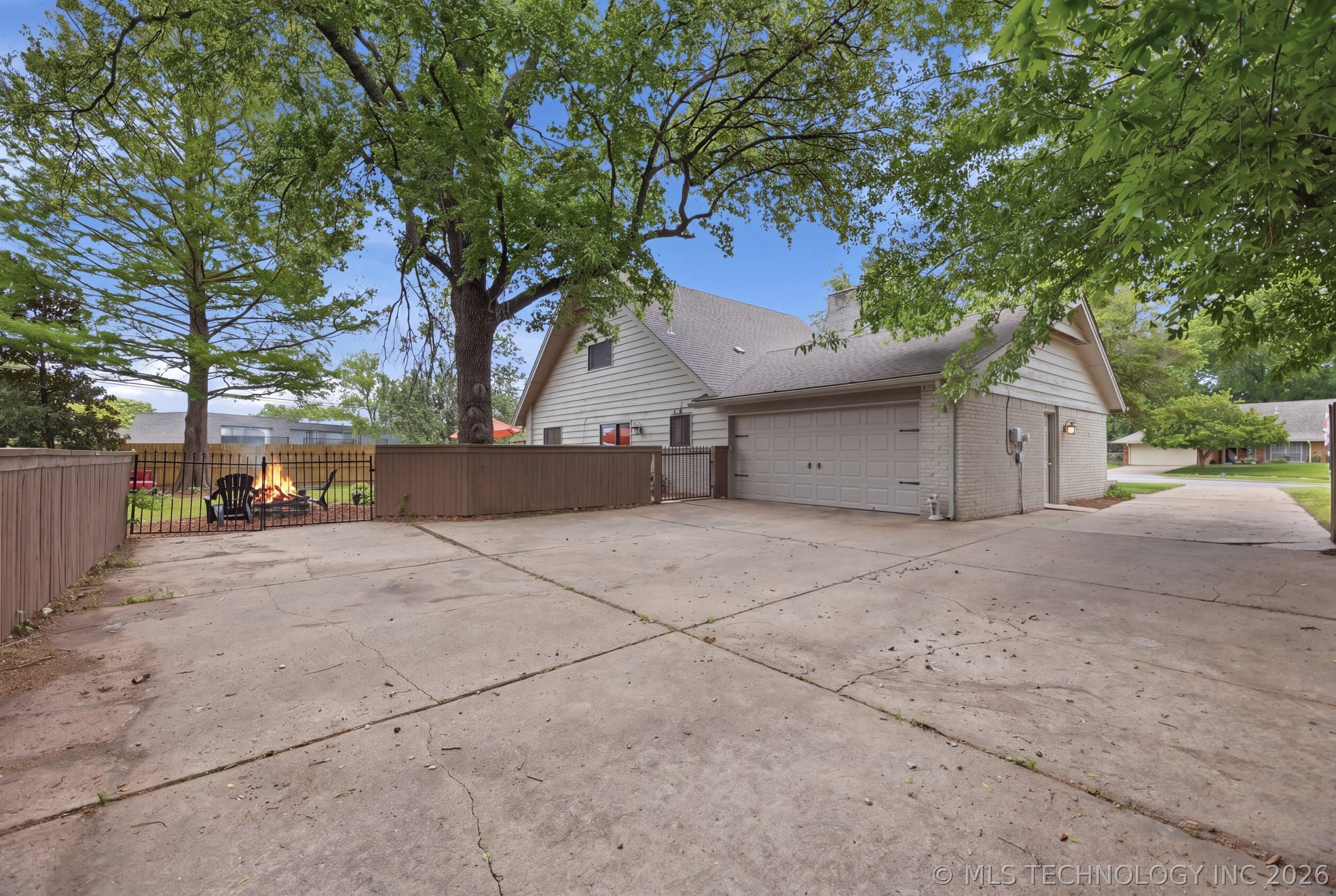 7031 E 51 Court Tulsa OK 74145