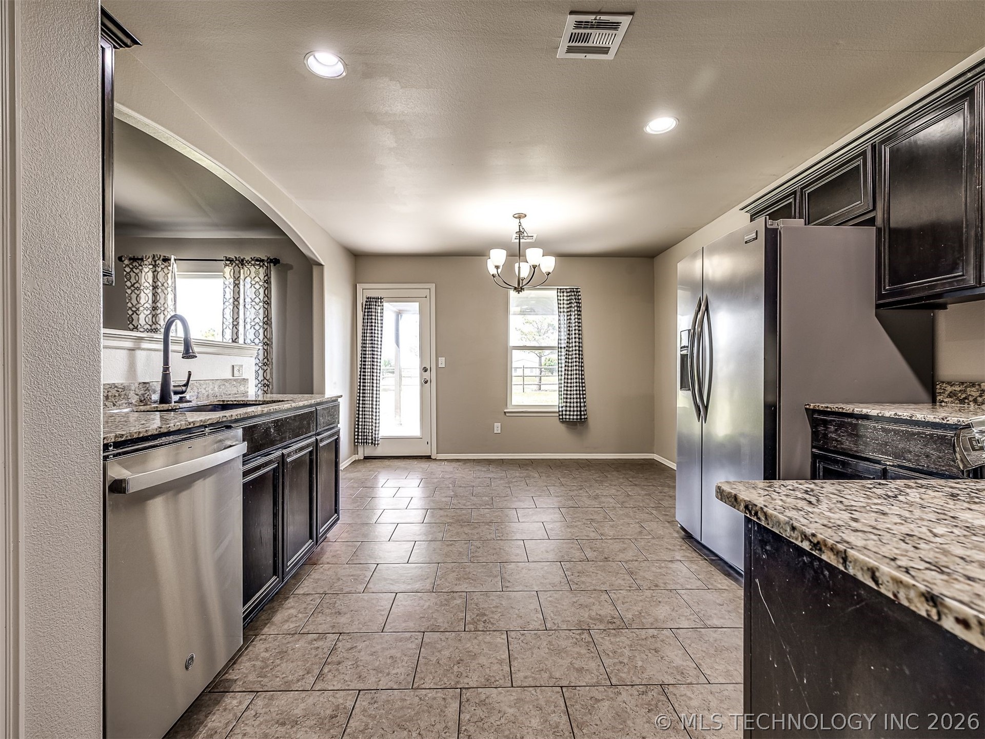 5821 E 135th Place Collinsville OK 74021