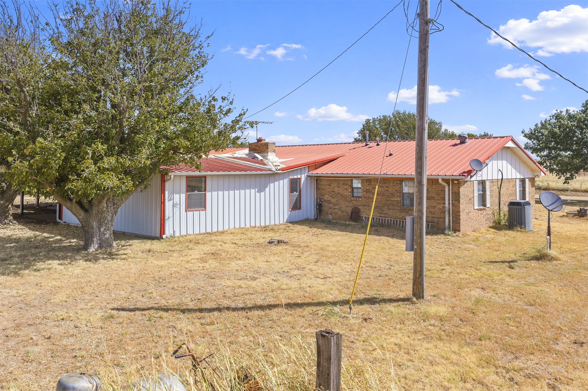 13873 N 2760 Road Waurika OK 73573