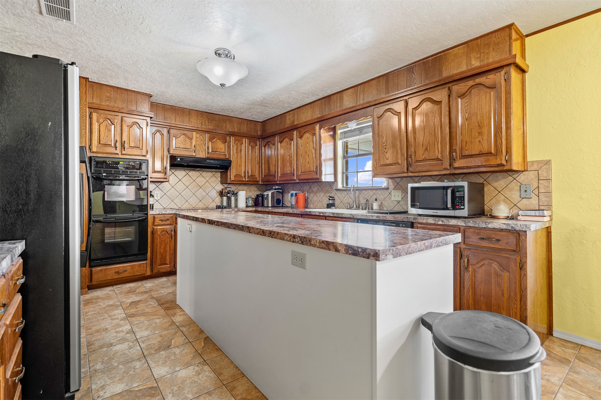 13873 N 2760 Road Waurika OK 73573