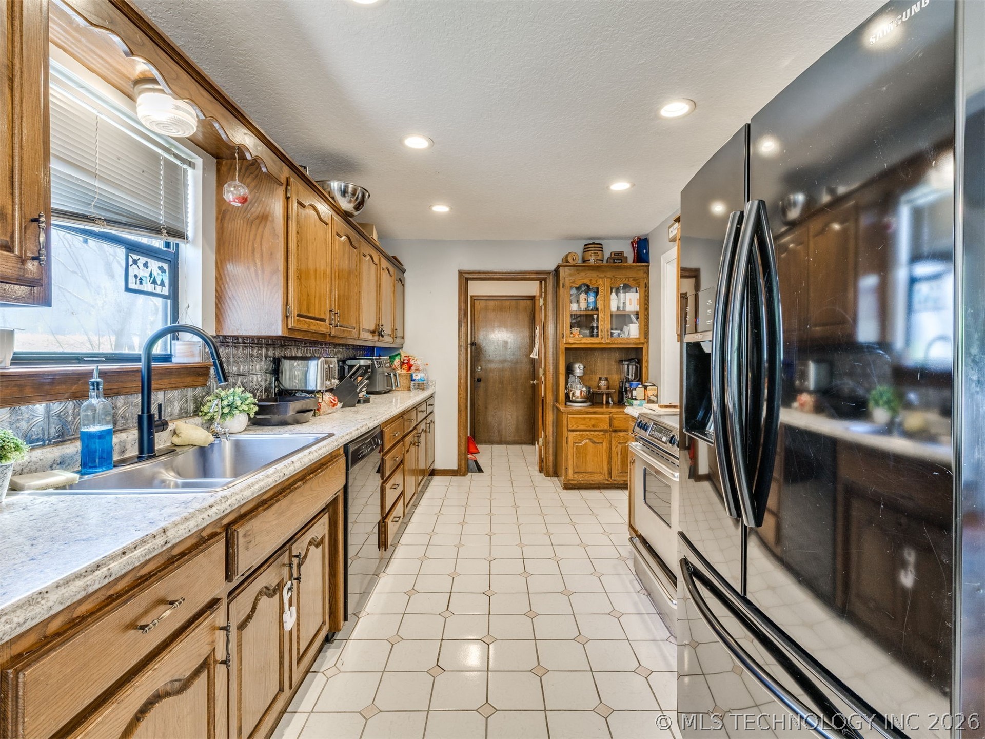 9703 S 70th Eastavenue Tulsa OK 74133