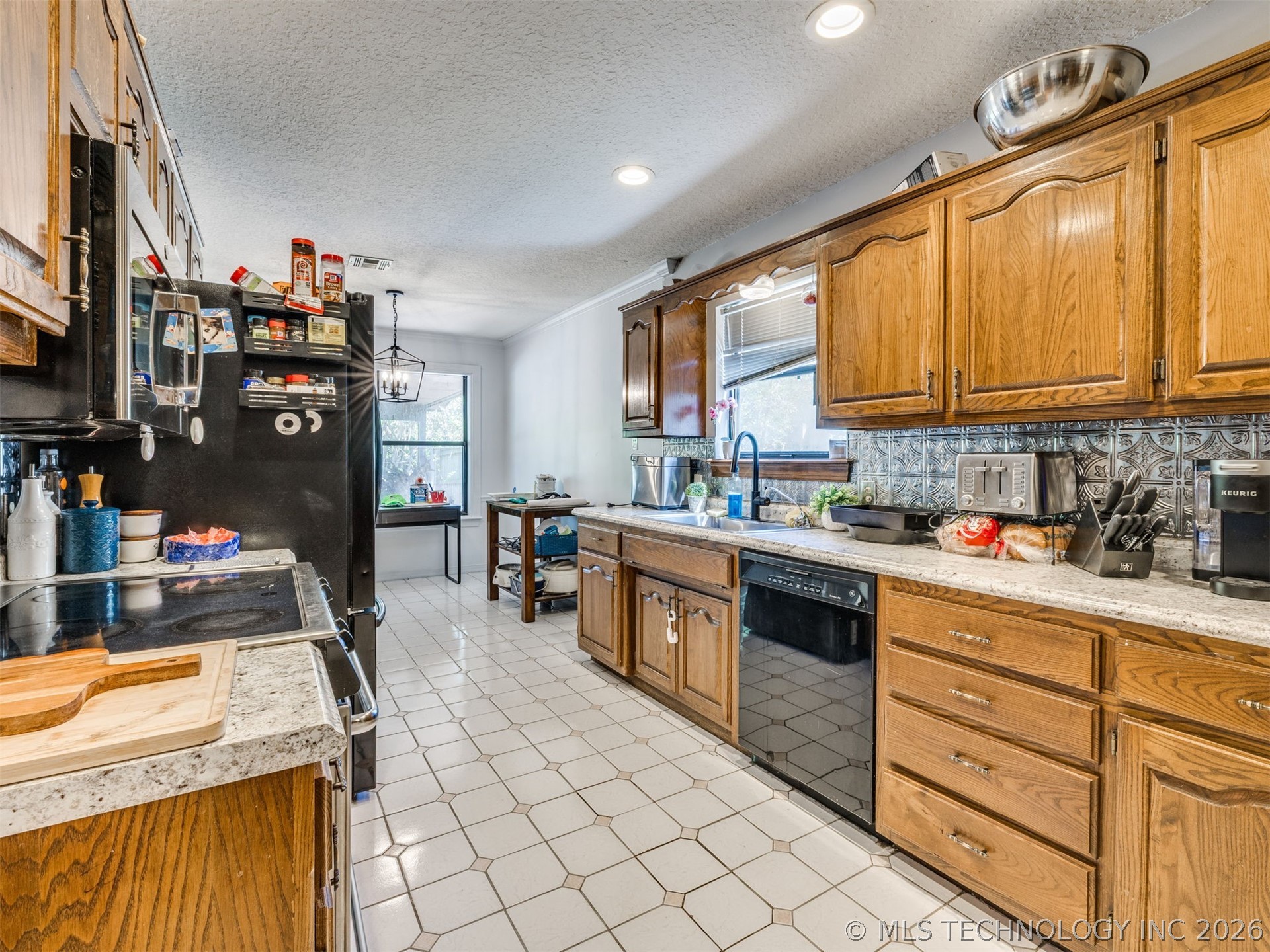 9703 S 70th Eastavenue Tulsa OK 74133