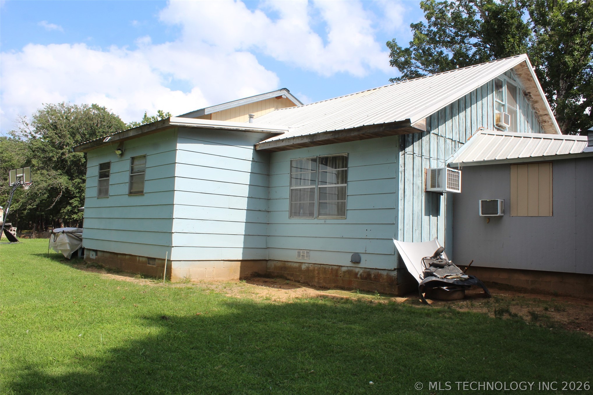 99696 N N3750 Road Okemah OK 74859