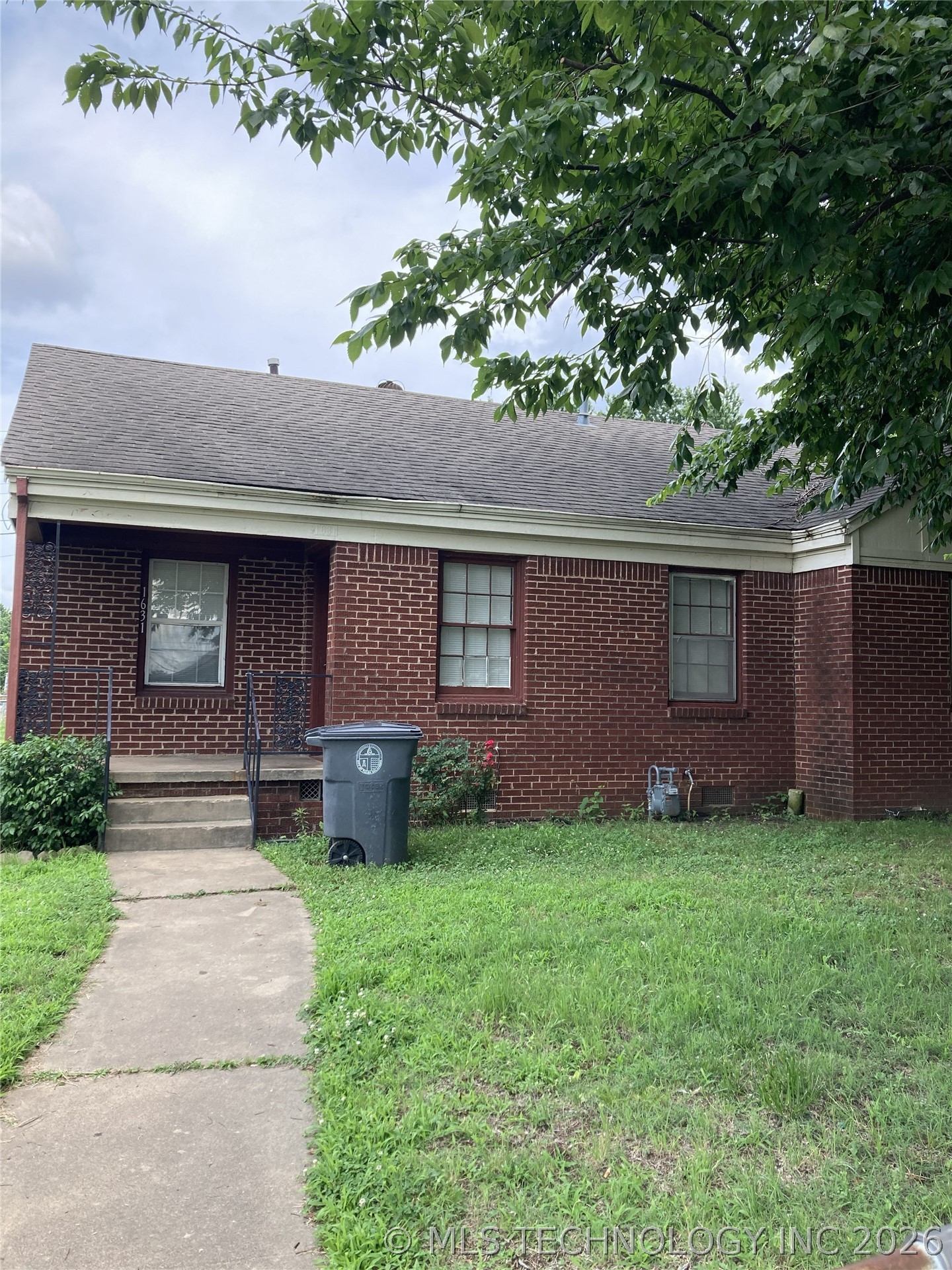 1631 N Lewis Place Tulsa OK 74110