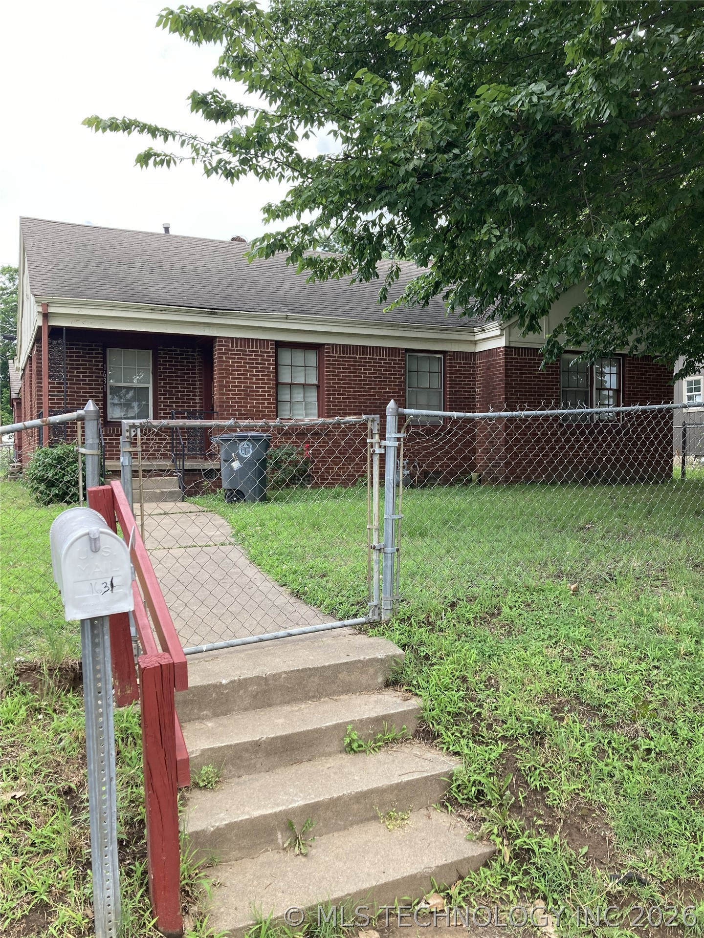 1631 N Lewis Place Tulsa OK 74110