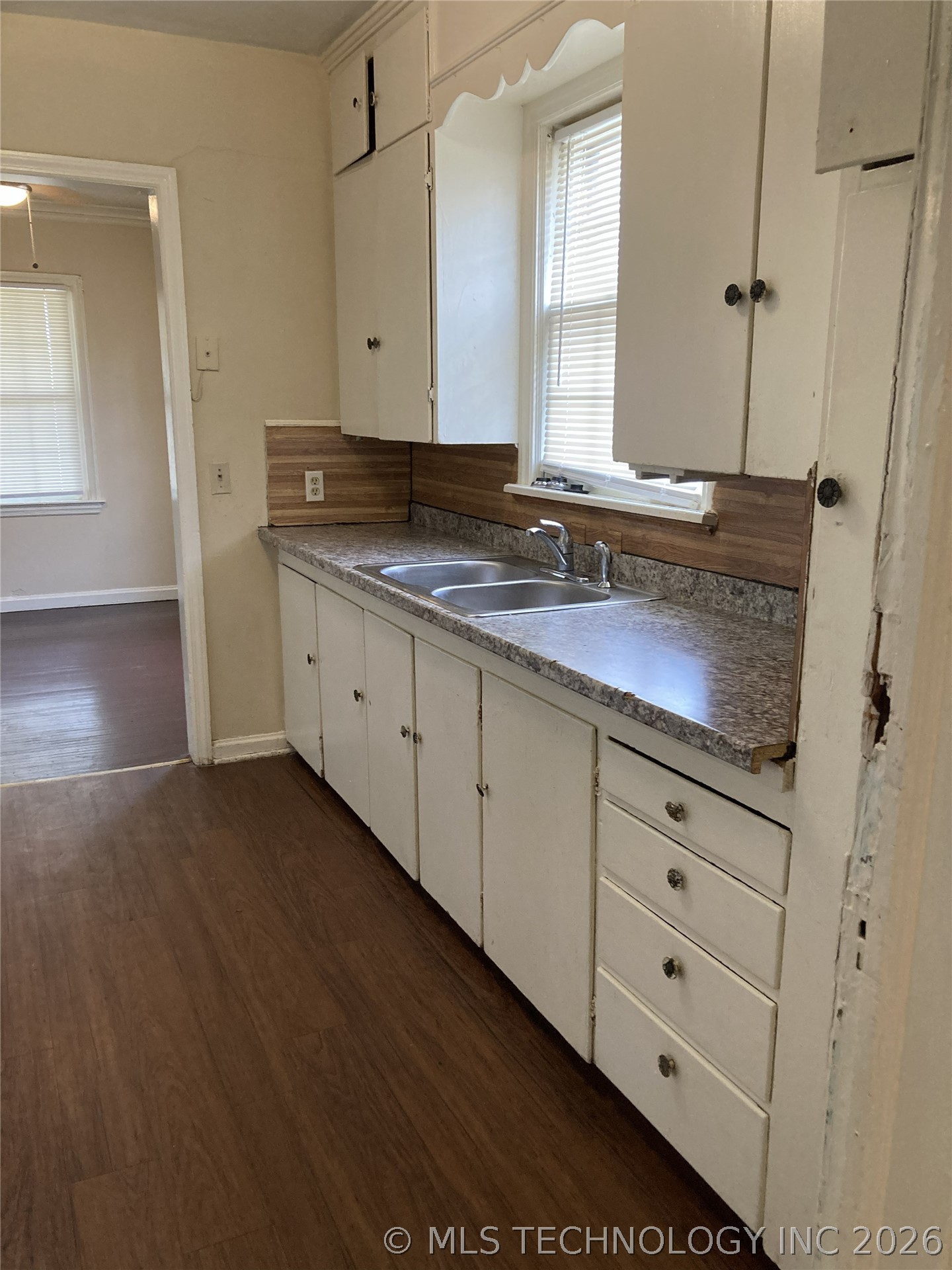 1631 N Lewis Place Tulsa OK 74110