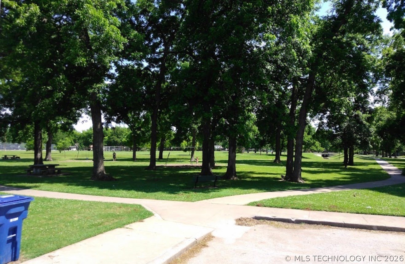 1928 E 55th Place Tulsa OK 74105