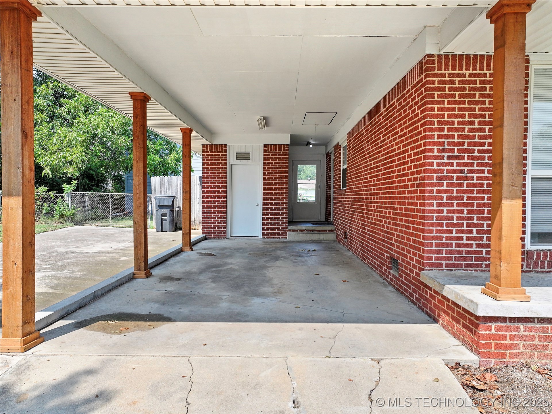 25 Hillcrest Ardmore OK 73401