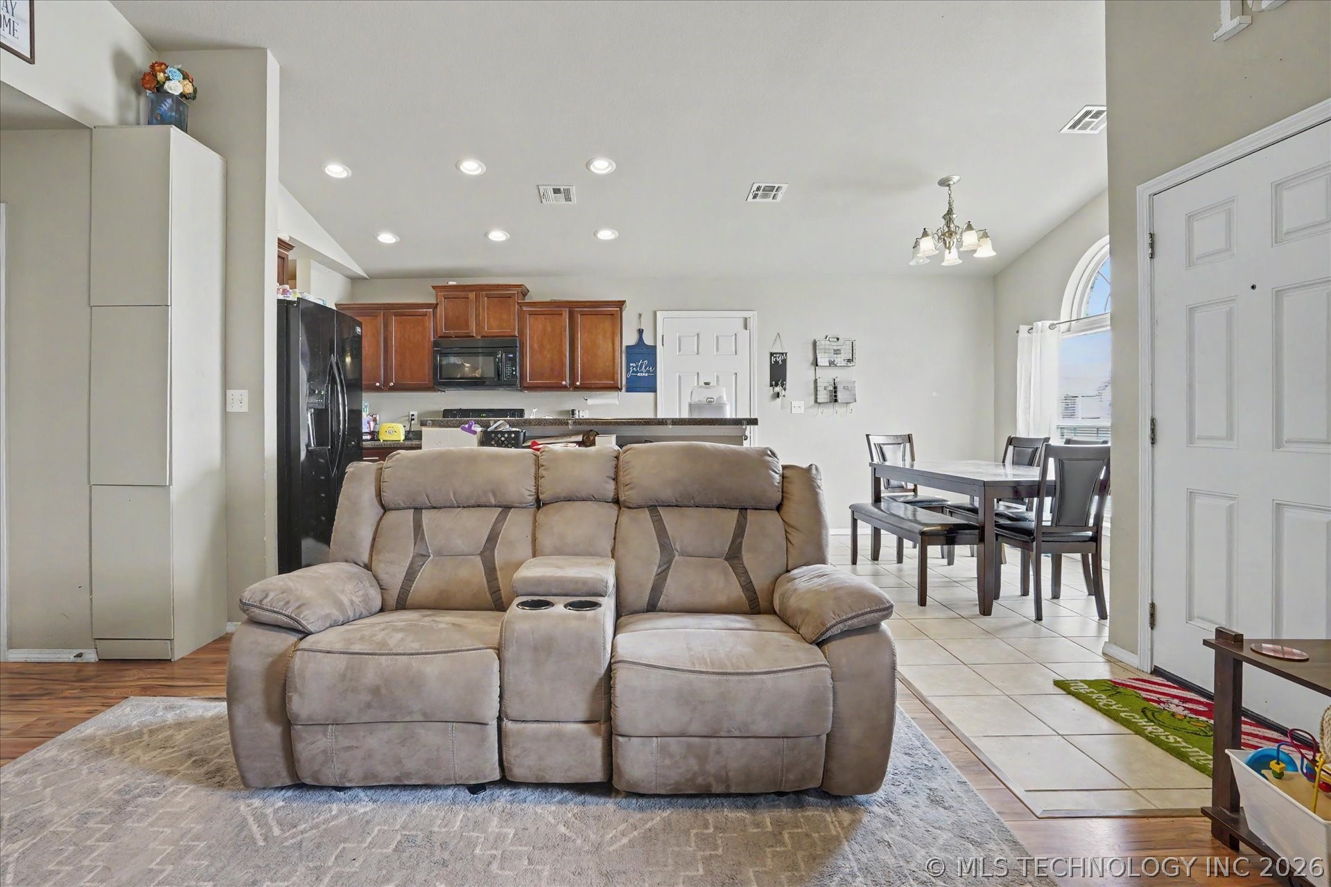 8670 S 261st Eastavenue Broken Arrow OK 74014
