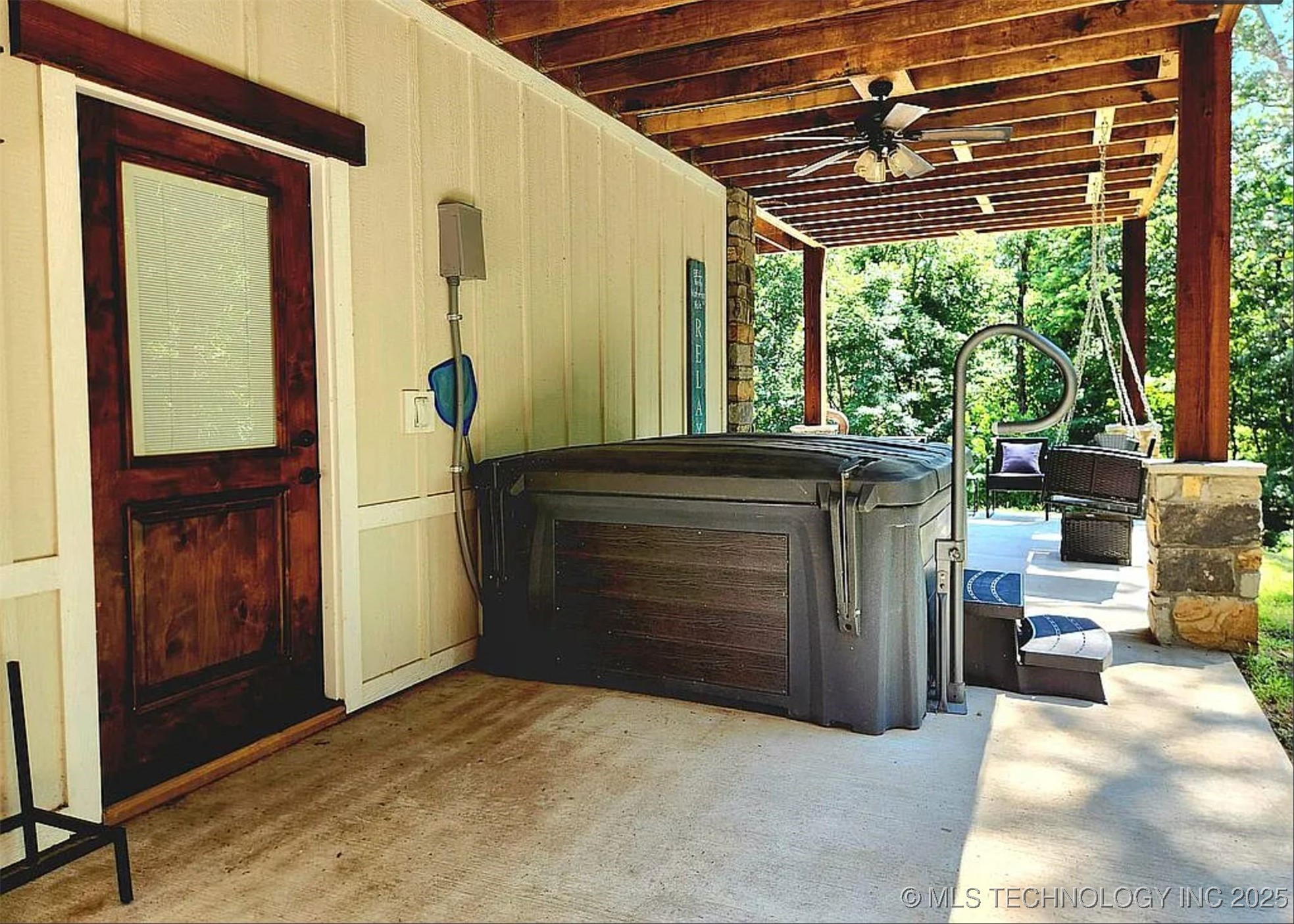 33765 S Coves Drive Afton OK 74331