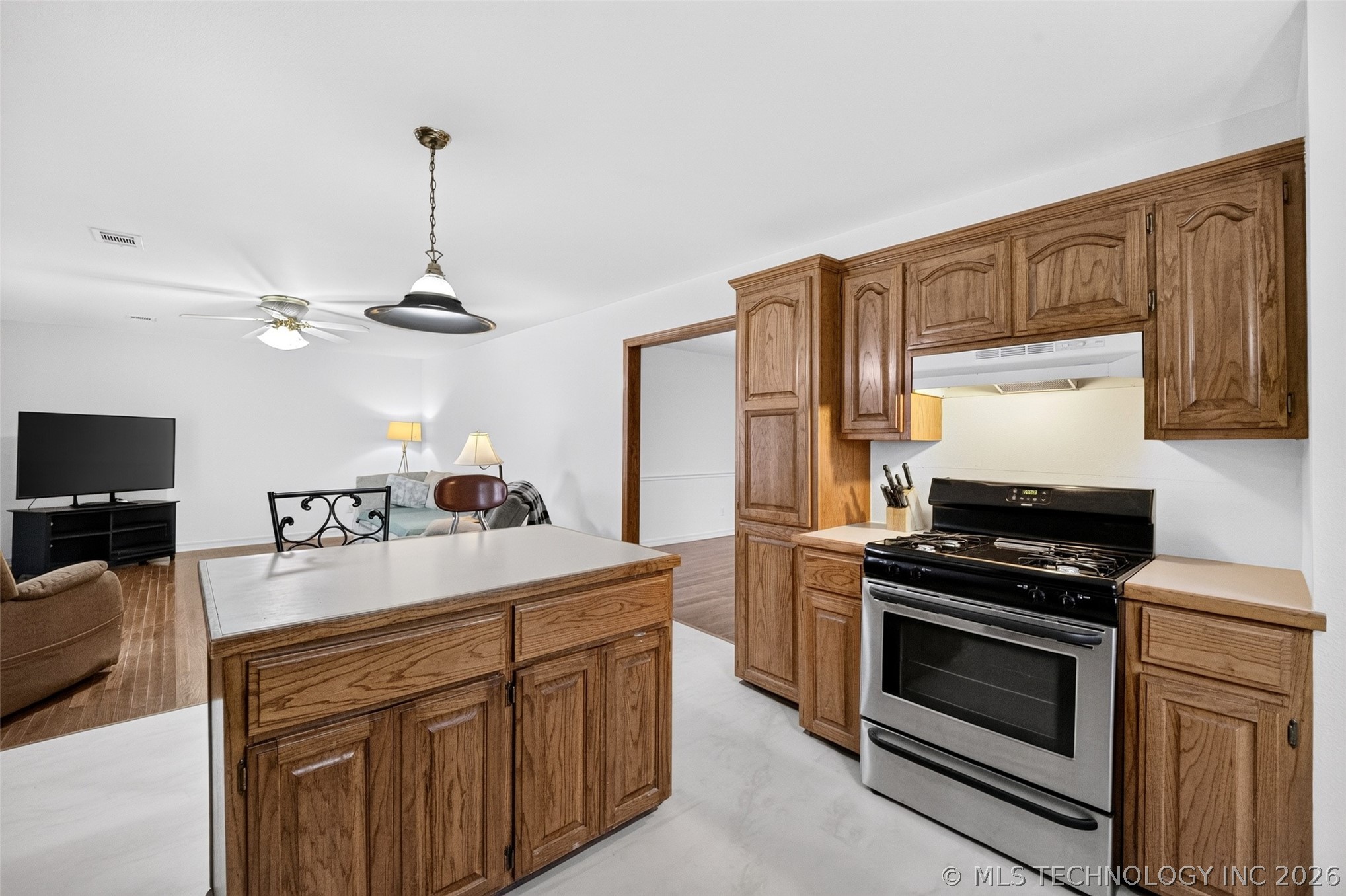 1417 E Oak Street Cushing OK 74023