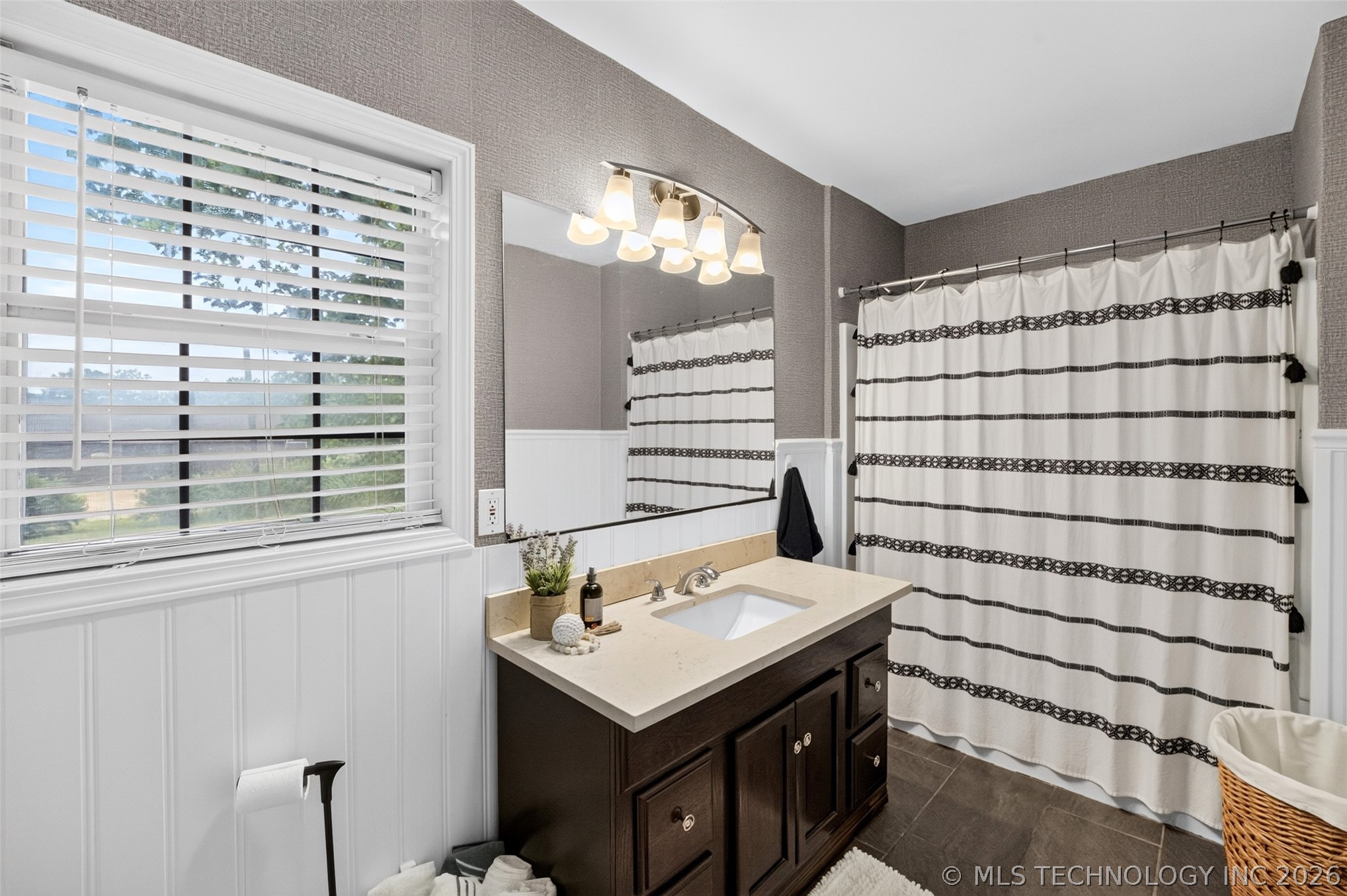 1417 E Oak Street Cushing OK 74023