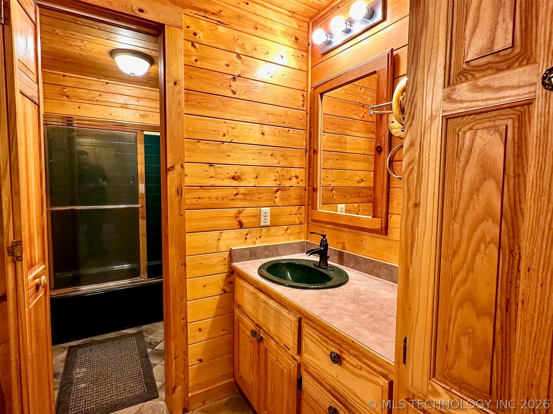 14356 S Highway 82 Peggs OK 74452